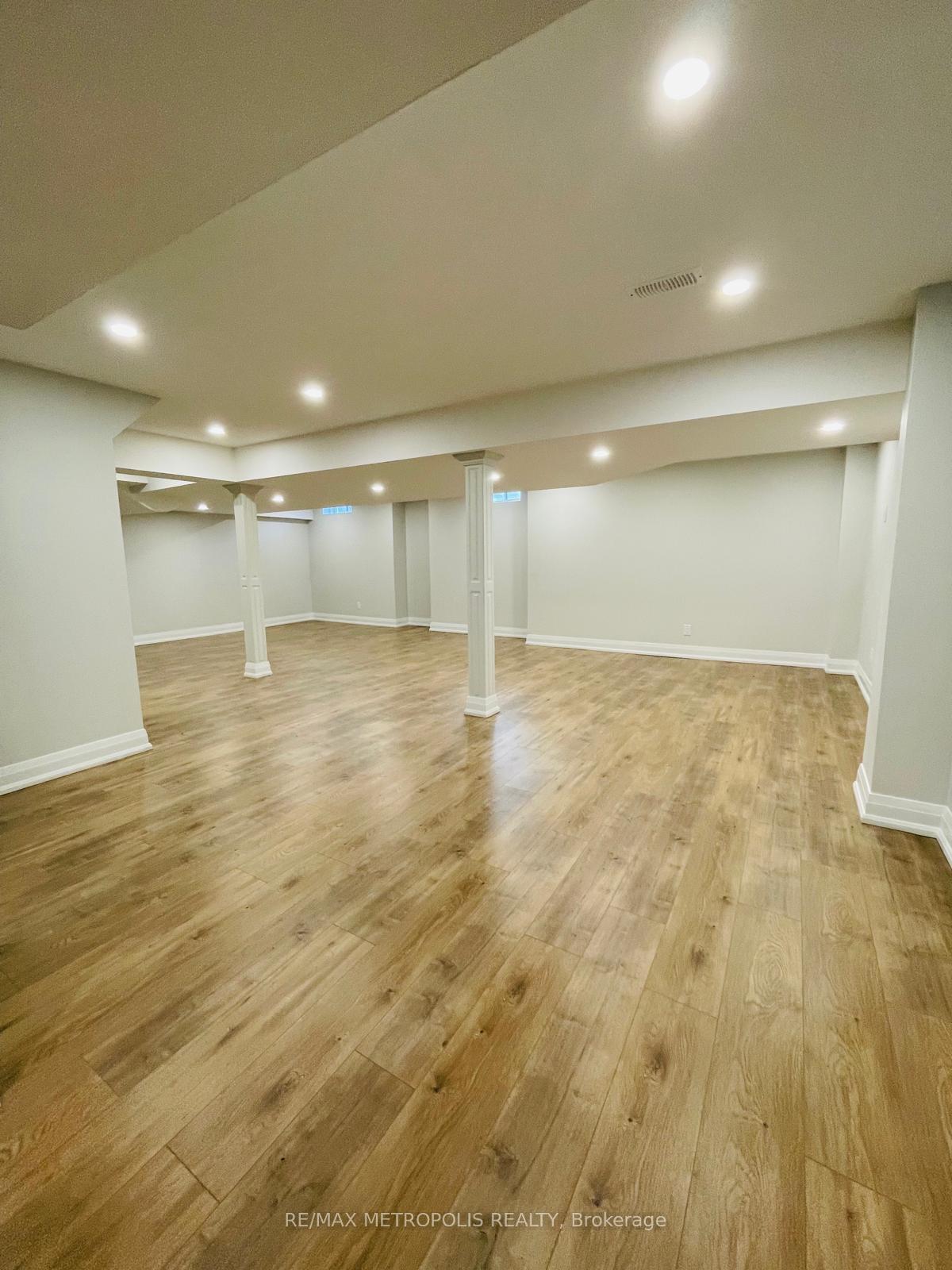 Photo 23 of 10 Barchard Street, Clarington, Newcastle — HOMEH