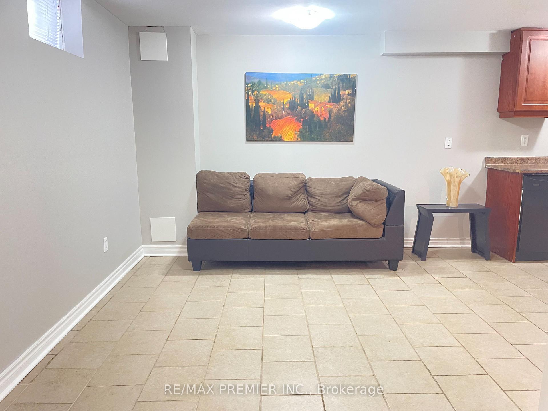Photo 6 of Unit BSMT, 13 Biddens Square, Brampton, Bram East — HOMEH