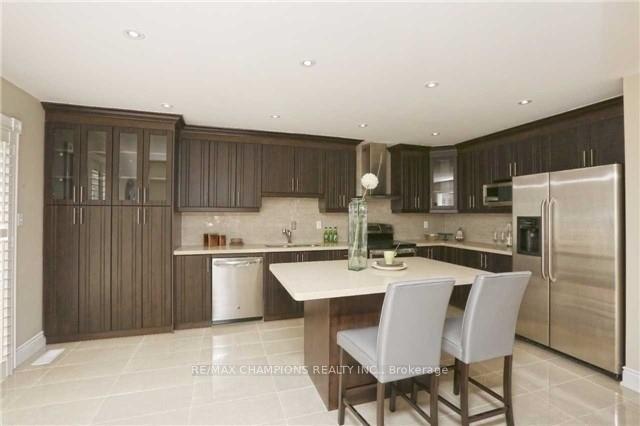 Photo 18 of 152 Queen Mary Drive, Brampton, Fletcher's Meadow — HOMEH