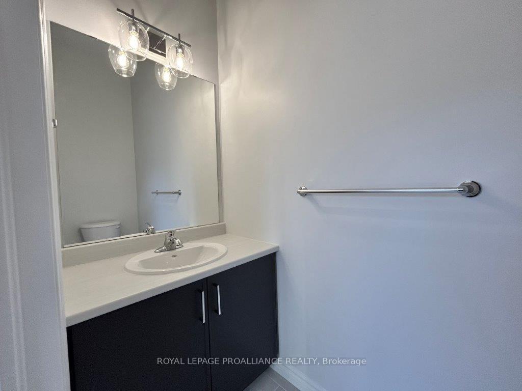 Photo 7 of 26 Riverstone Way, Belleville, Thurlow Ward — HOMEH