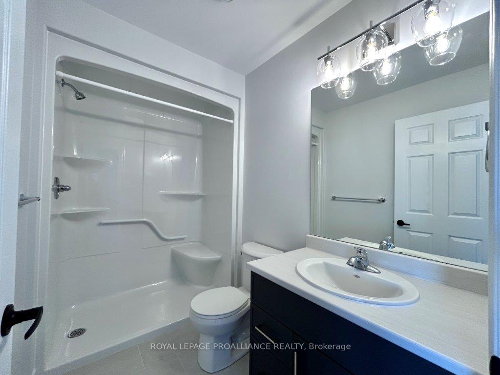 Photo 11 of 26 Riverstone Way, Belleville, Thurlow Ward — HOMEH