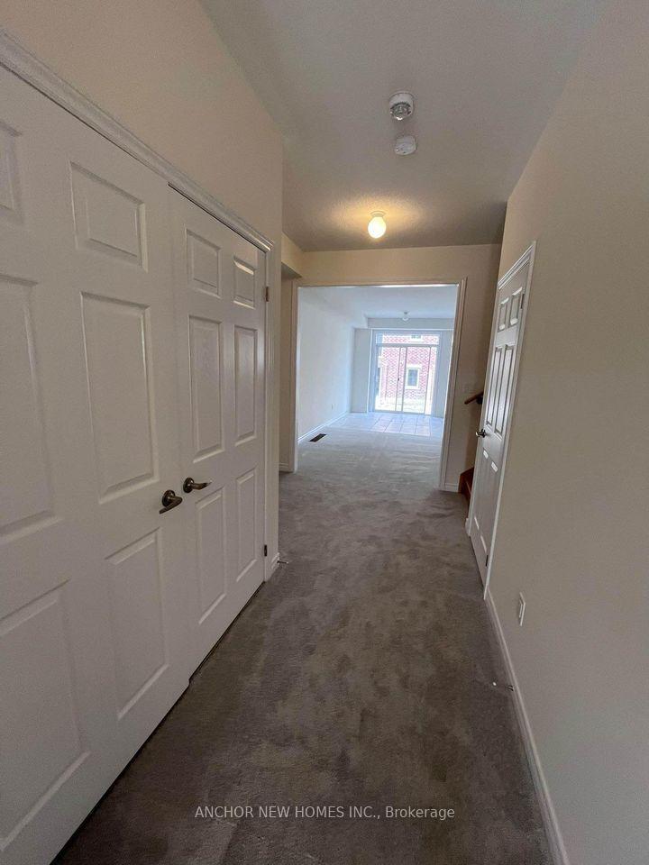 Photo 12 of 1030 Crownest Hollow, Pickering, Rural Pickering — HOMEH