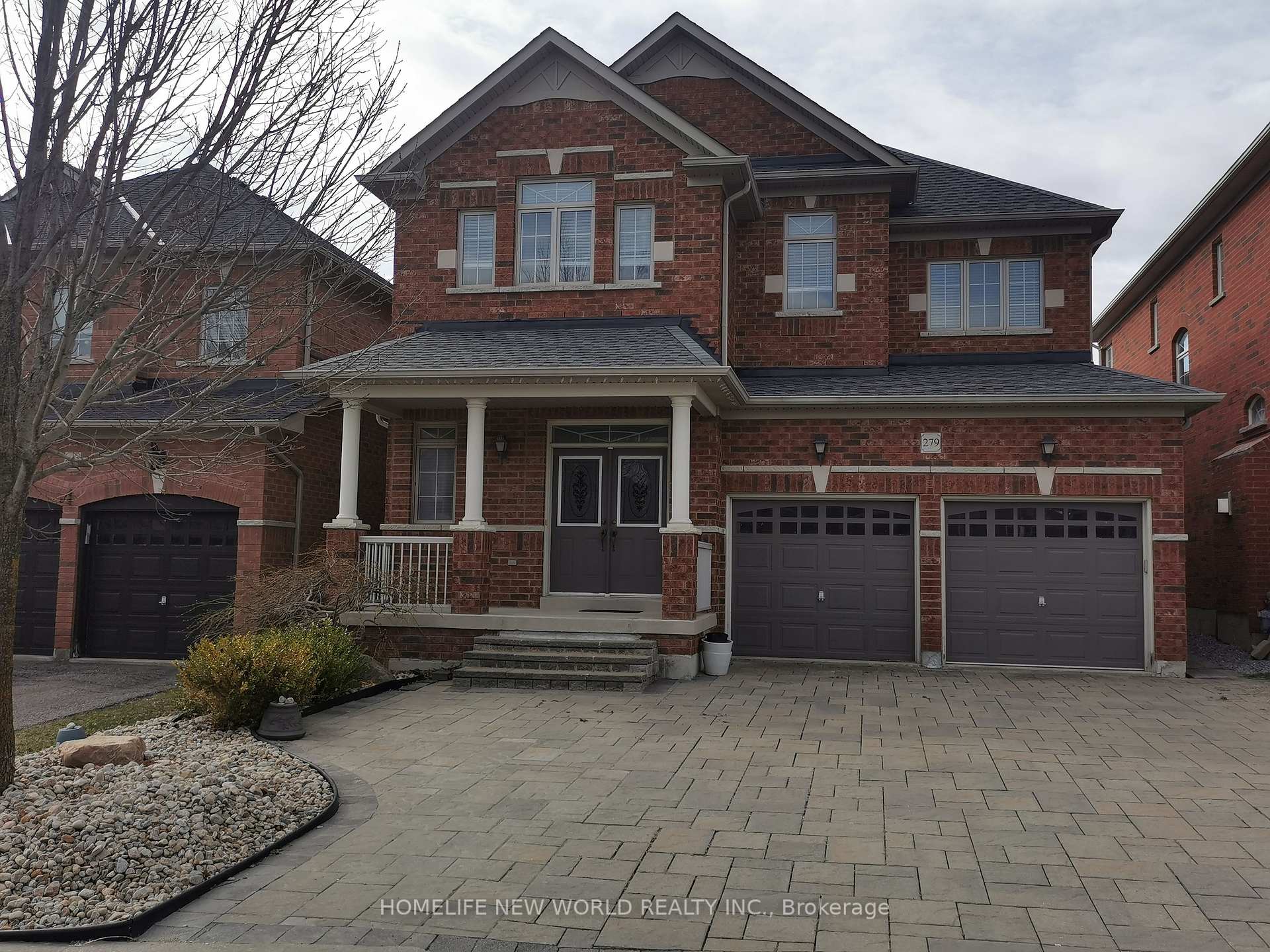 Front of 279 River Ridge Boulevard