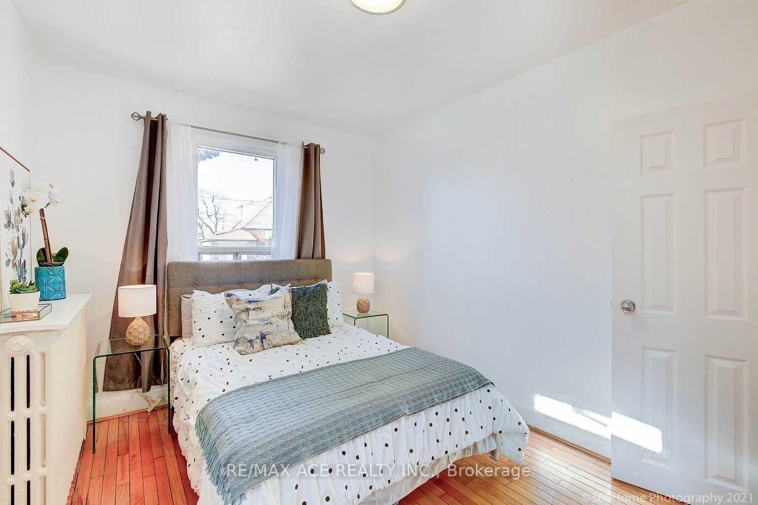 Photo 5 of Unit Main, 100 Amsterdam Avenue, Toronto, O'Connor-Parkview — HOMEH
