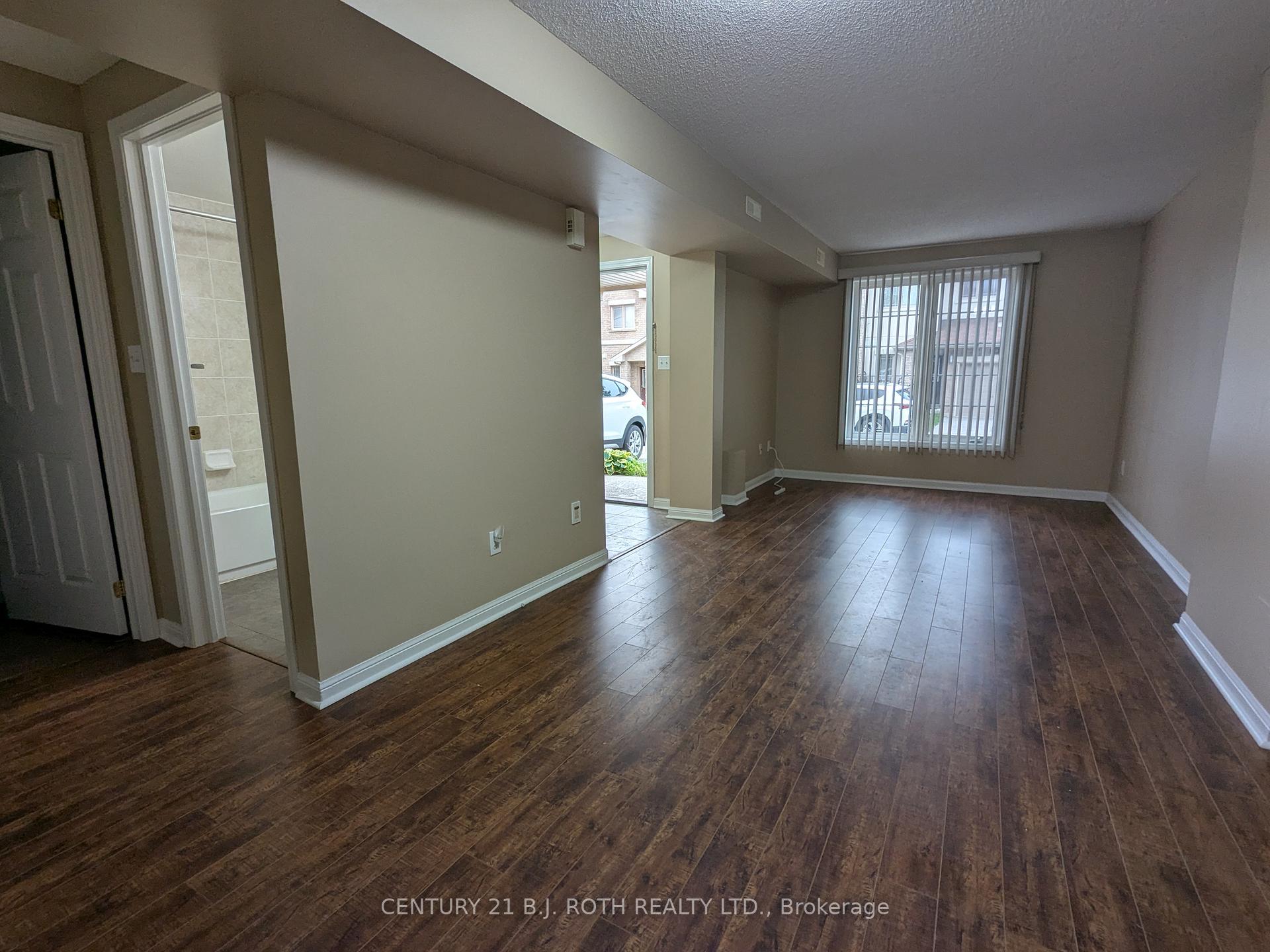 Photo 13 of Unit 13, 175 Stanley Street, Barrie, East Bayfield — HOMEH