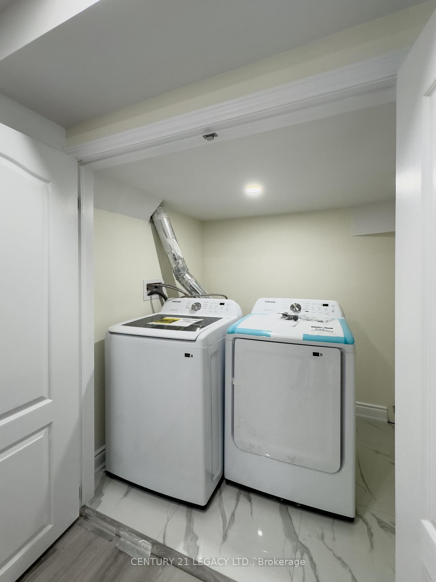 Photo 5 of Unit BSMT, 189 Cranbrook Crescent S, Vaughan, Kleinburg — HOMEH