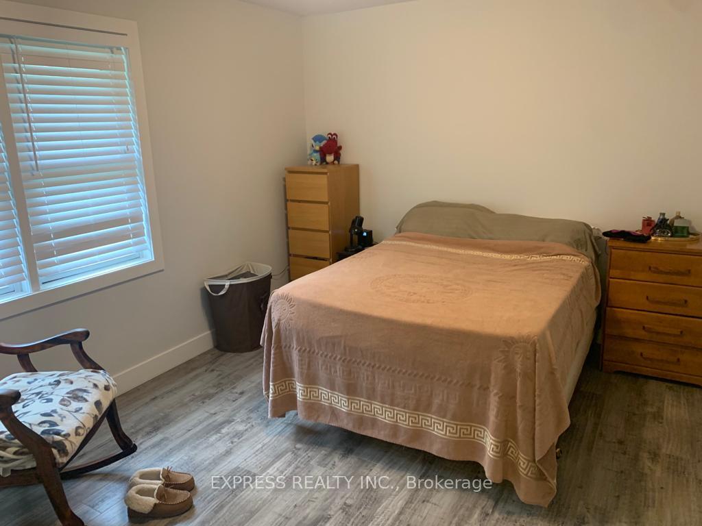Photo 10 of Unit 2, 601 Old Orchard Grove, Toronto, Bedford Park-Nortown — HOMEH