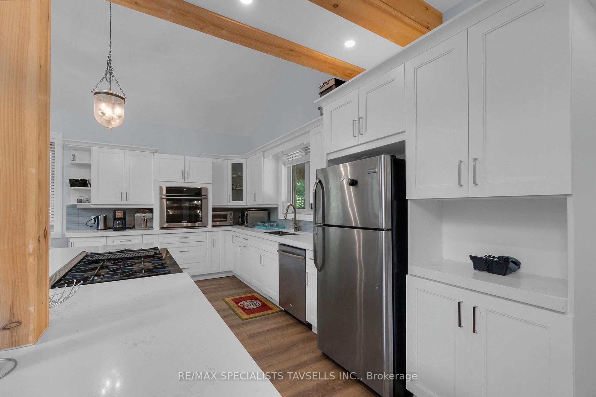 Photo 3 of 18 Lakeland Drive, Tiny, Rural Tiny — HOMEH