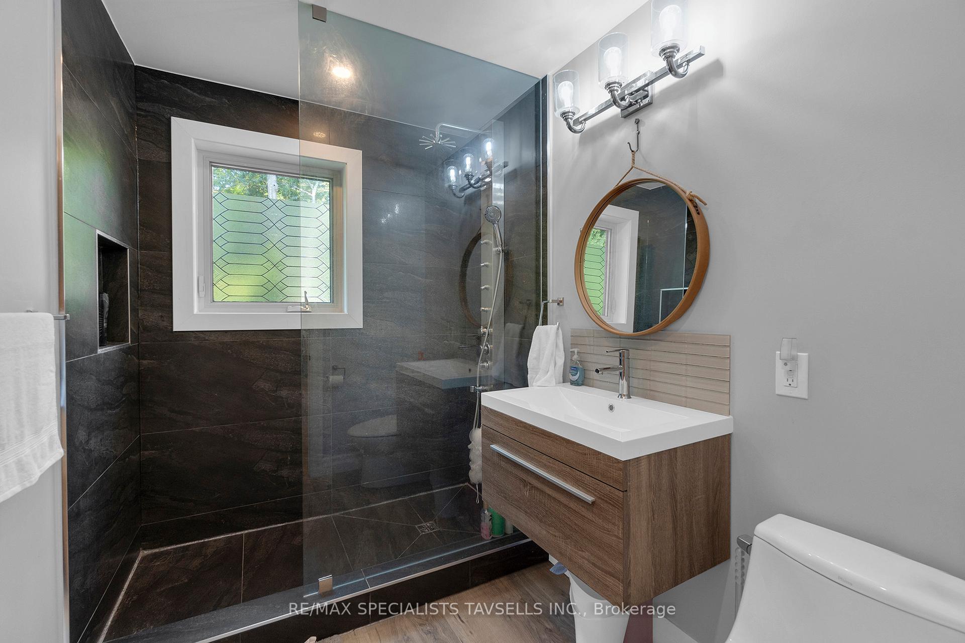 Photo 15 of 18 Lakeland Drive, Tiny, Rural Tiny — HOMEH