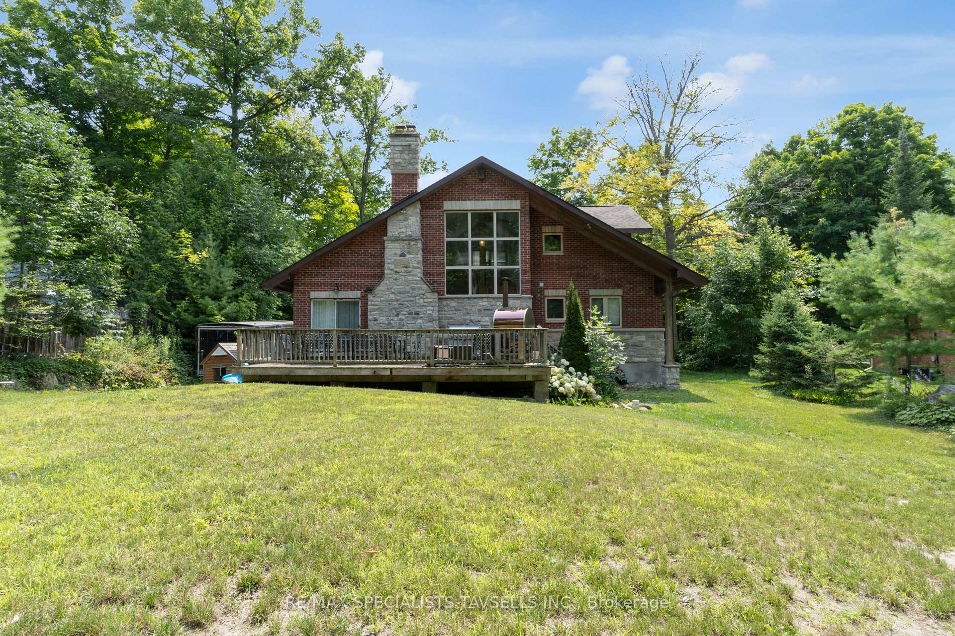 Photo 33 of 18 Lakeland Drive, Tiny, Rural Tiny — HOMEH