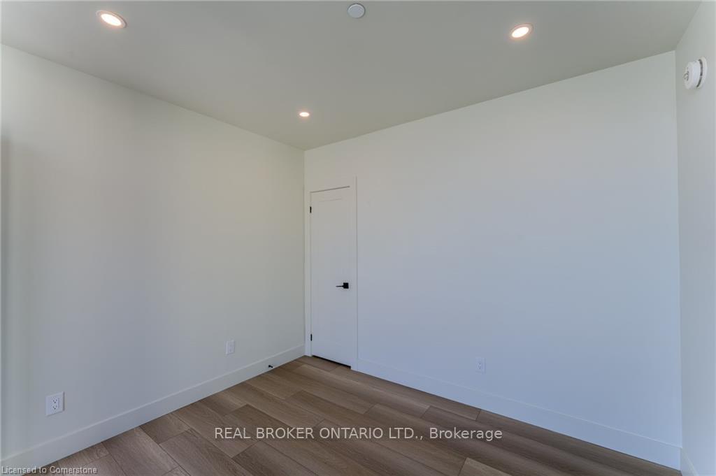 Photo 4 of Unit 702, 24 Augusta Street, Hamilton, Corktown — HOMEH