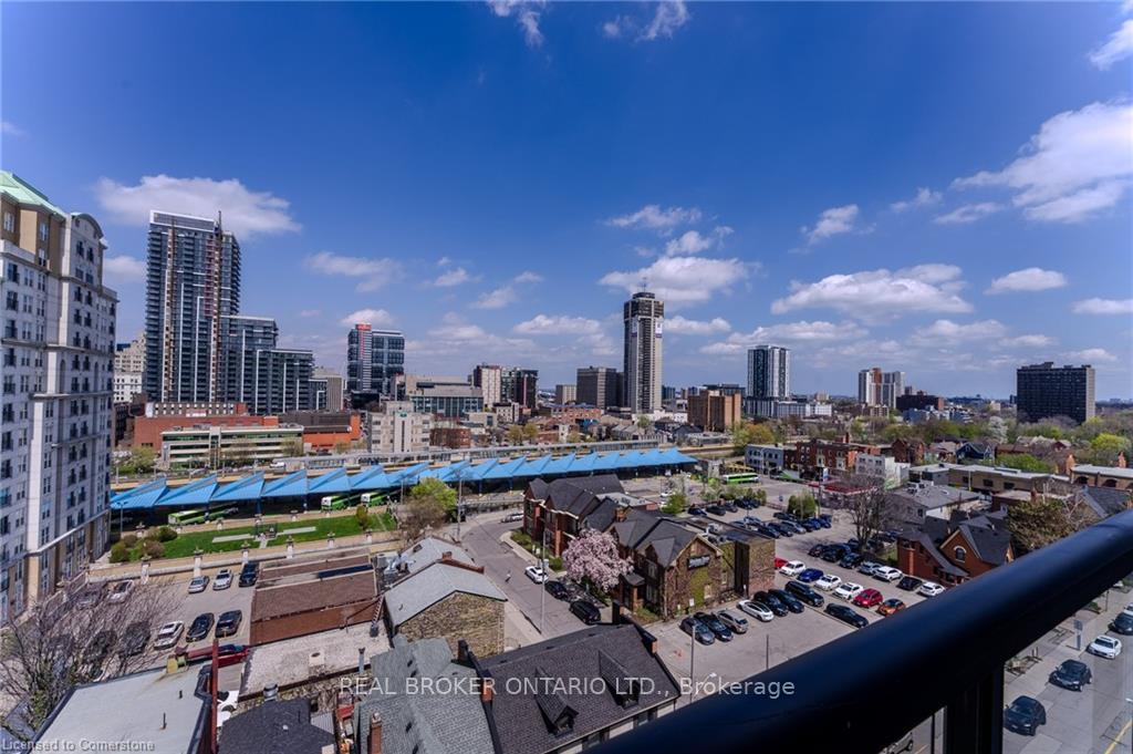 Photo 13 of Unit 702, 24 Augusta Street, Hamilton, Corktown — HOMEH