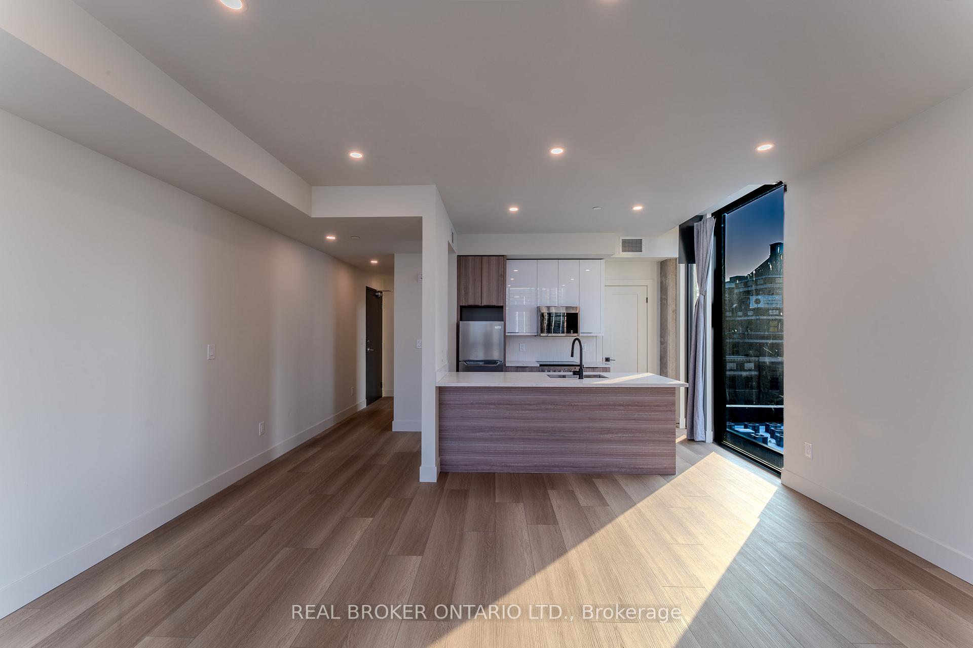 Photo 9 of Unit 601, 24 Augusta Street, Hamilton, Corktown — HOMEH