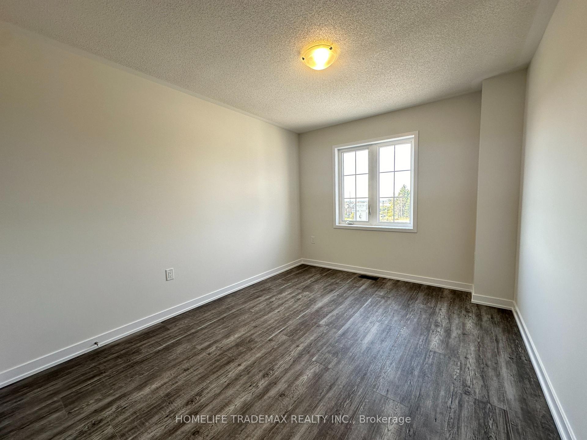Photo 5 of 2044 Horace Duncan Crescent, Oshawa, Taunton — HOMEH