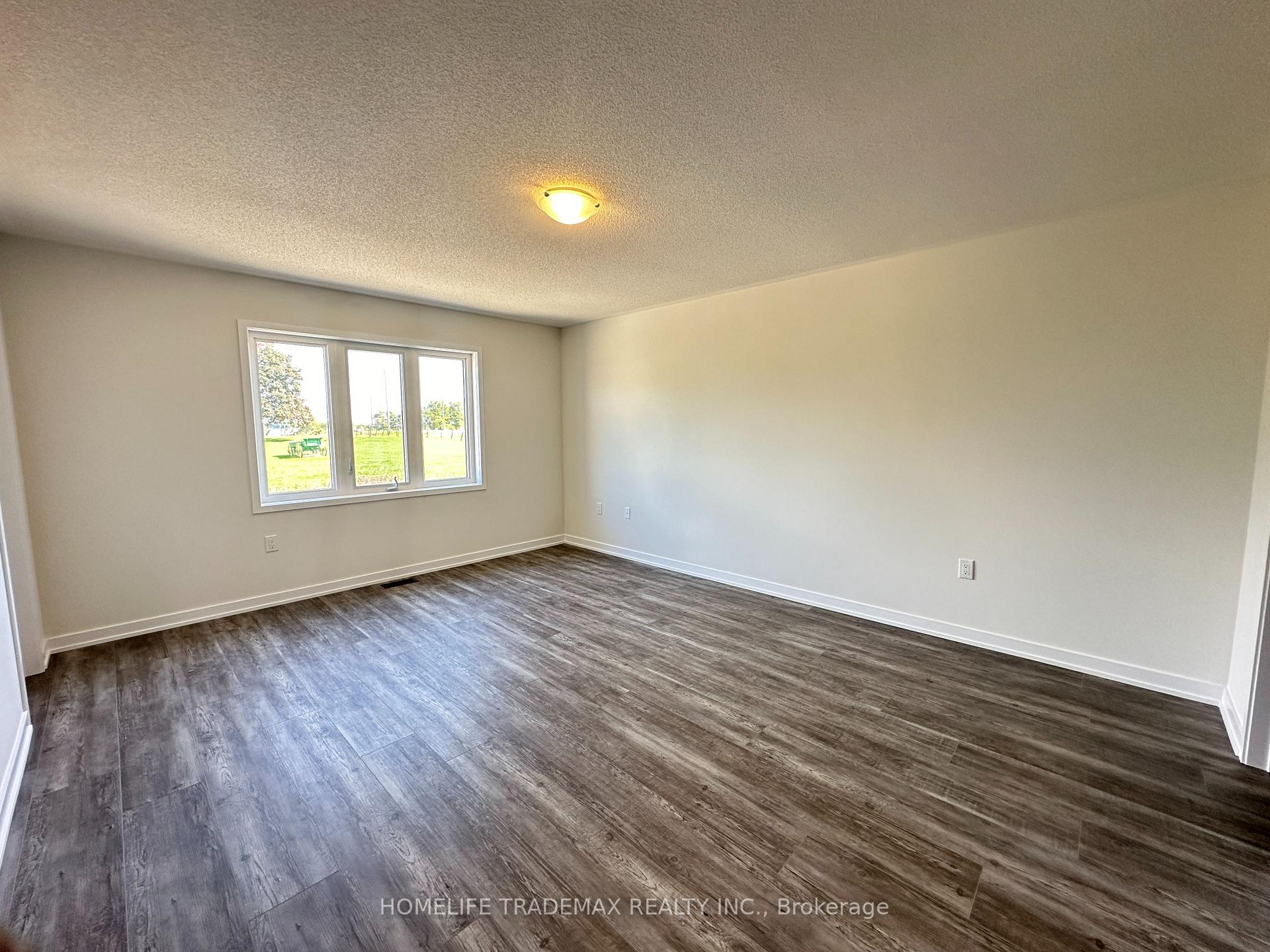 Photo 18 of 2044 Horace Duncan Crescent, Oshawa, Taunton — HOMEH
