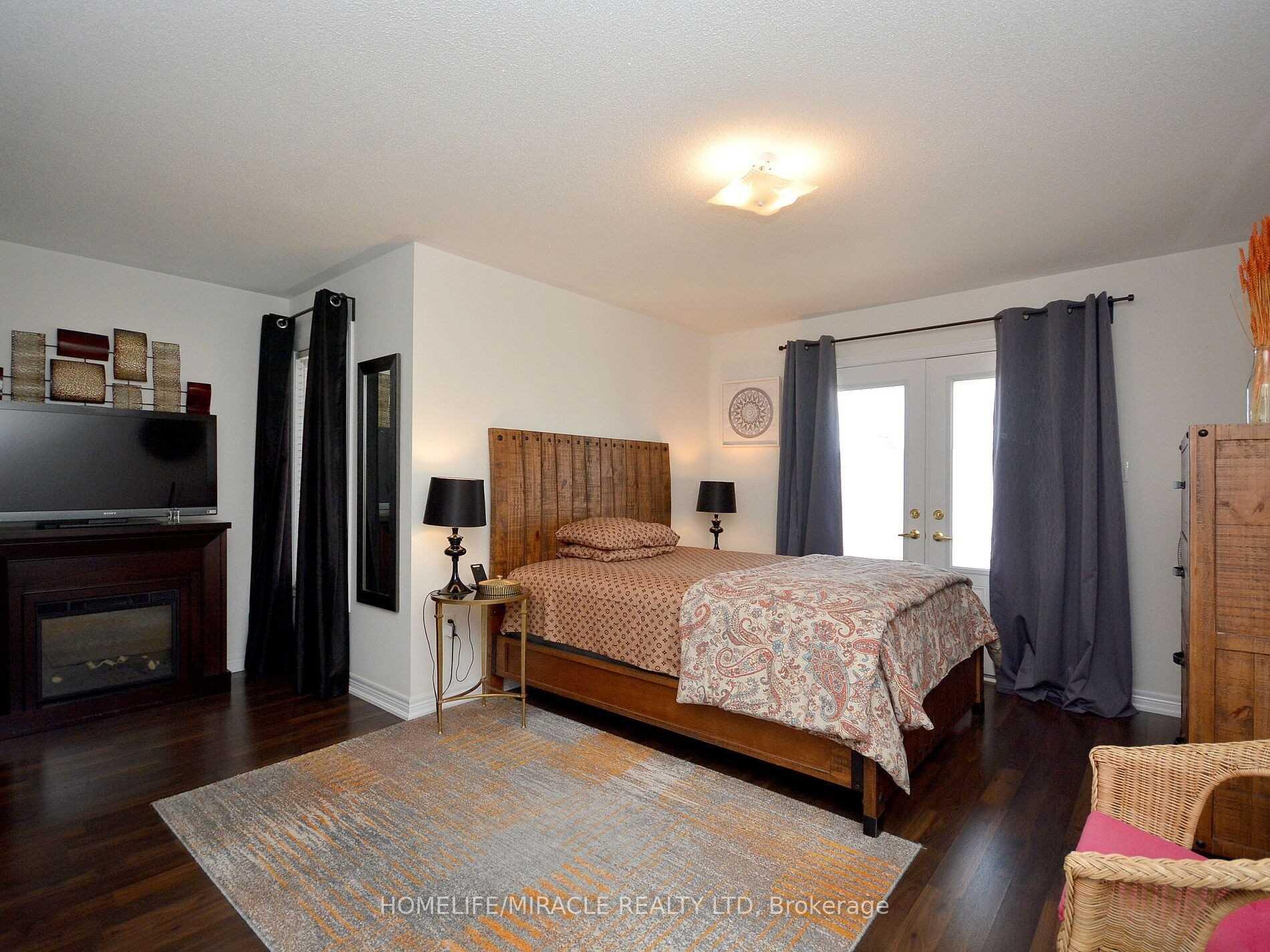 Photo 17 of 104 Leadership (Upper) Drive, Brampton, Credit Valley — HOMEH