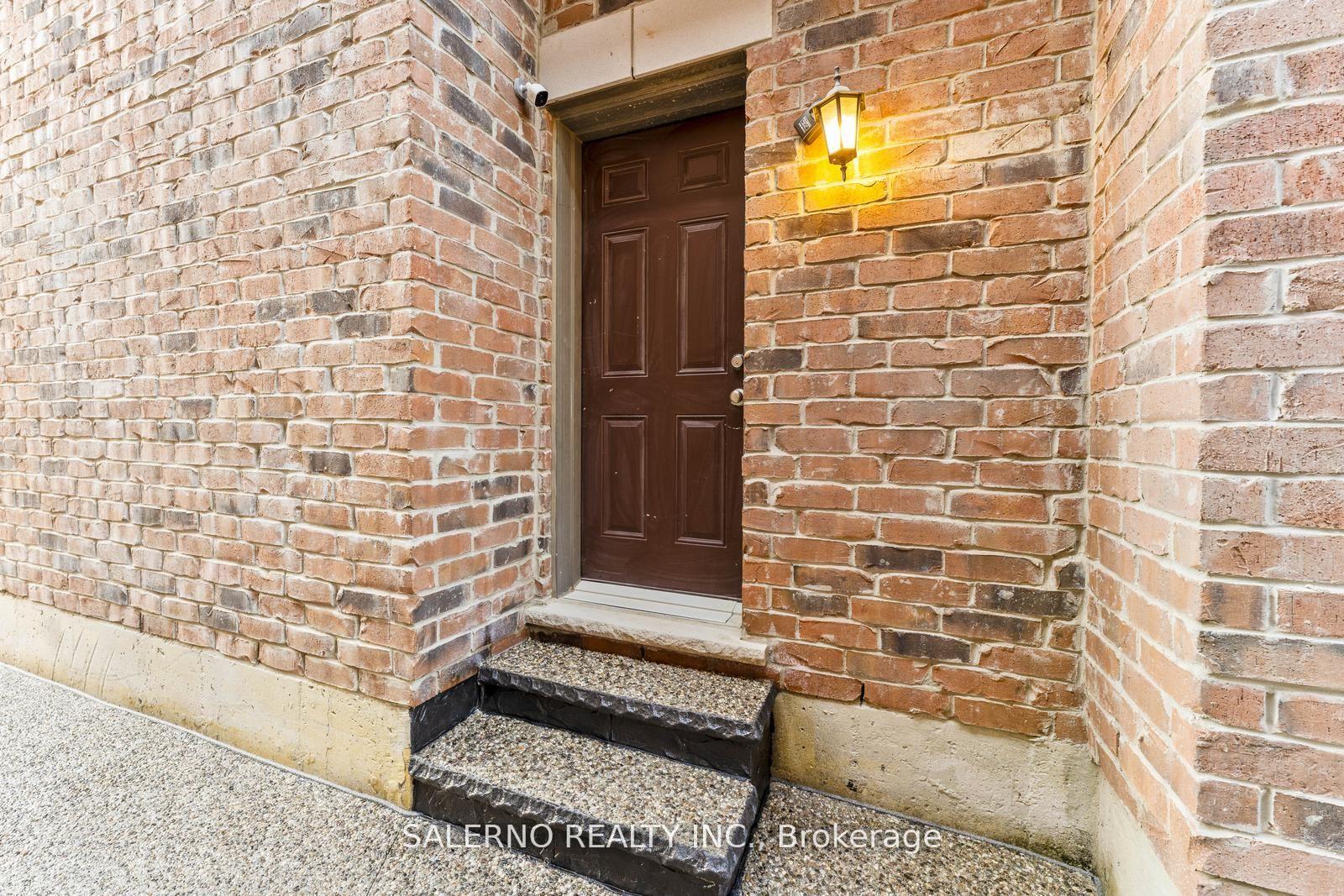Photo 5 of Unit Bsmt, 45 First Nations Trail, Vaughan, Kleinburg — HOMEH
