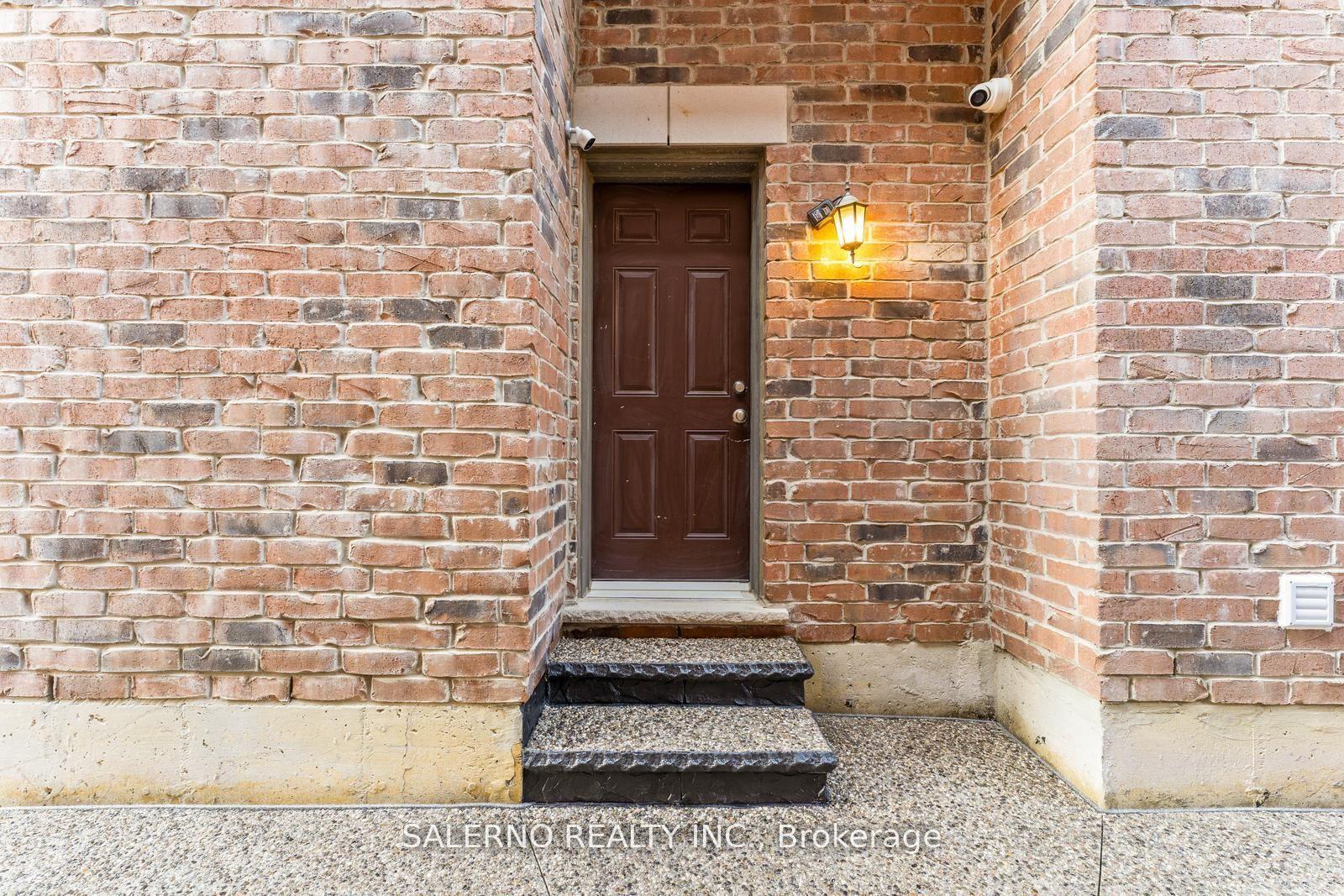 Photo 8 of Unit Bsmt, 45 First Nations Trail, Vaughan, Kleinburg — HOMEH