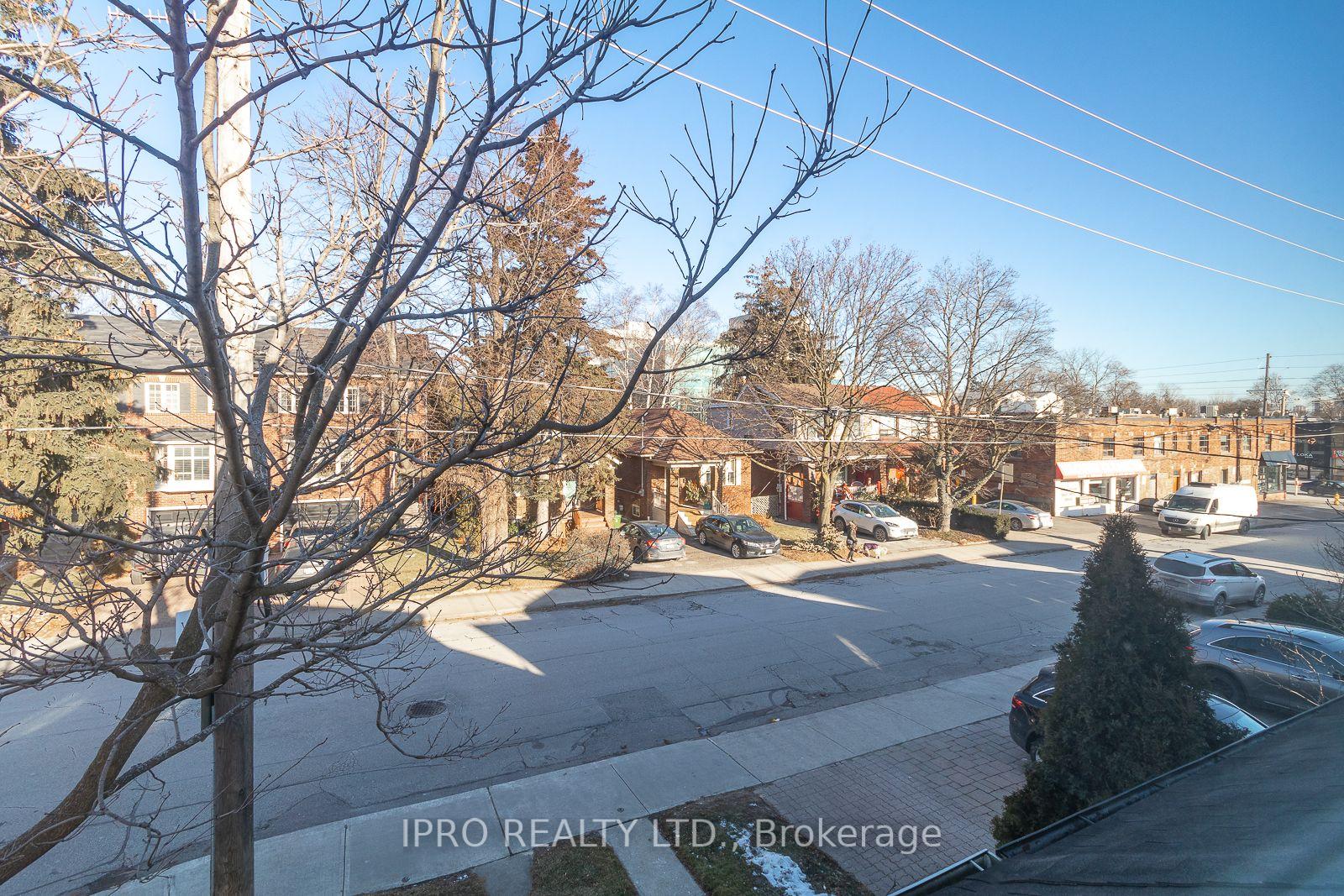Photo 16 of Unit 2, 449 Manor Road E, Toronto, Mount Pleasant East — HOMEH