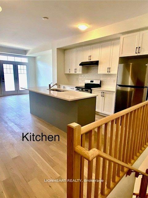 Photo 7 of 69 Norwich Crescent, Haldimand — HOMEH