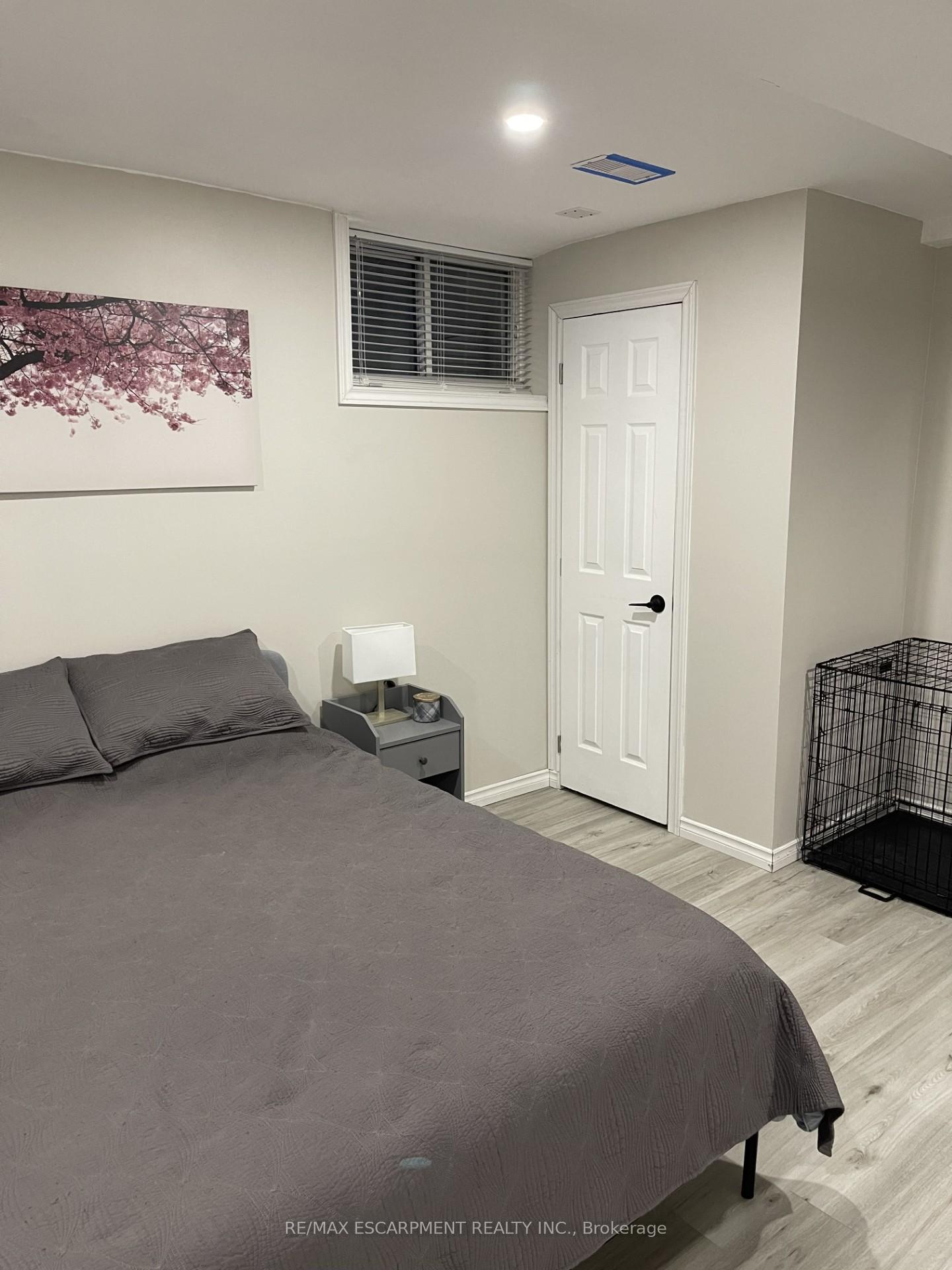 Photo 13 of Unit Lower, 19 Clearview Drive, Hamilton, Stoney Creek — HOMEH
