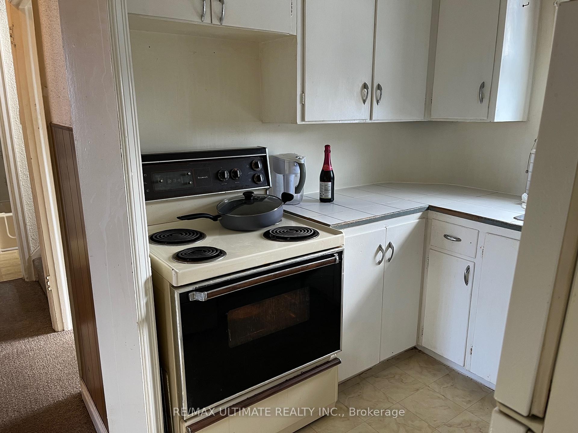 Photo 7 of 61 Sunrise Avenue, Toronto, East York — HOMEH