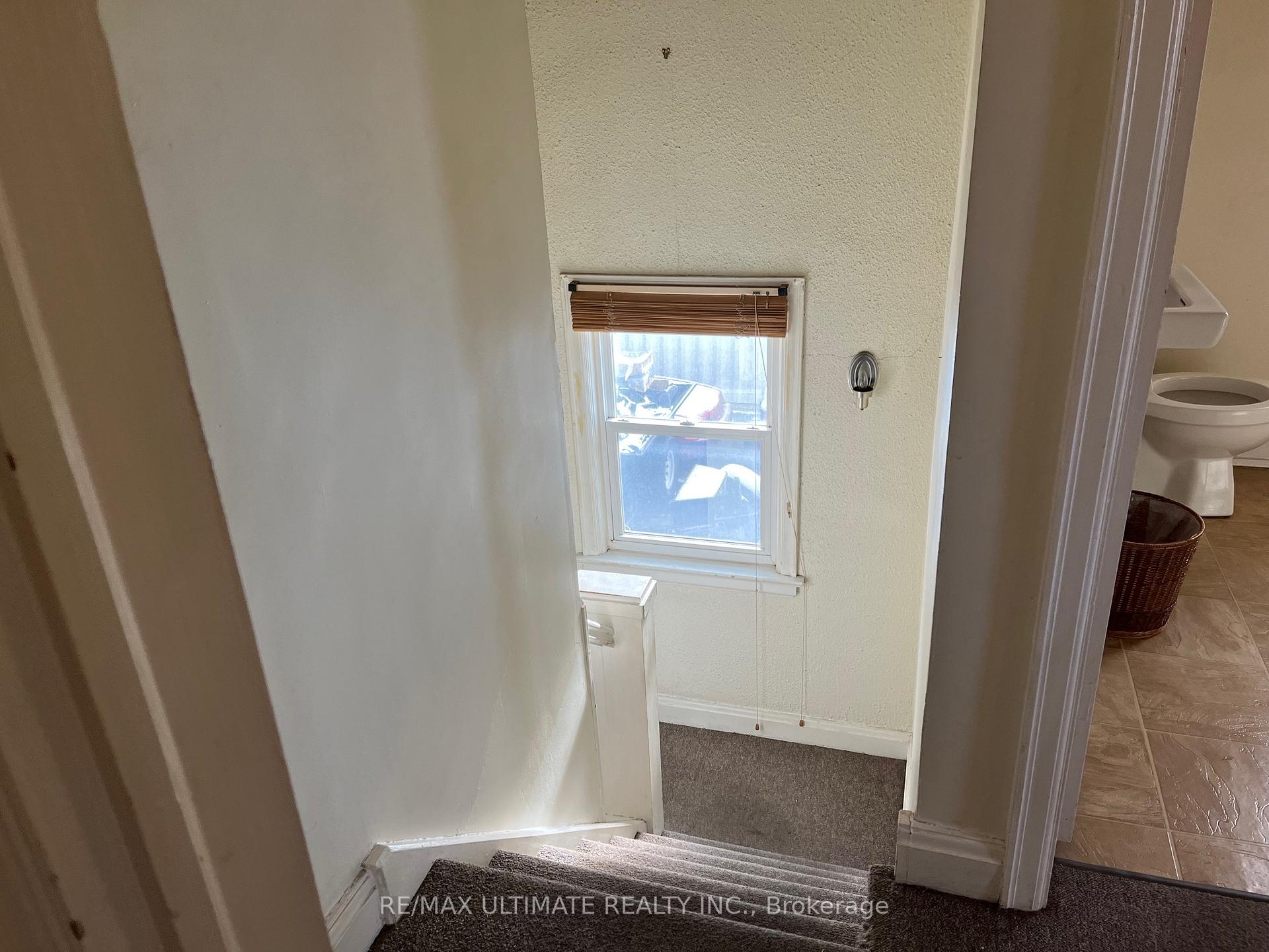Photo 19 of 61 Sunrise Avenue, Toronto, East York — HOMEH