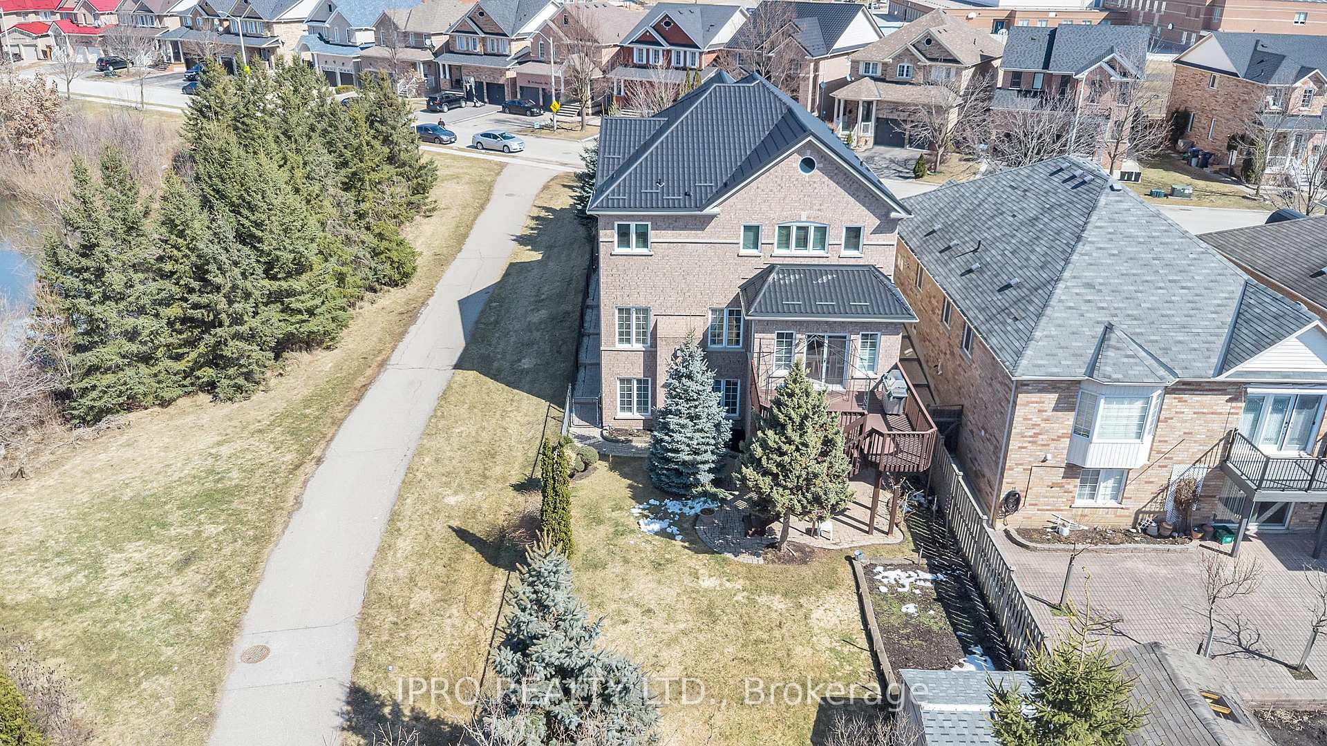 Photo 37 of Unit Main and 2nd Floor Only, 26 Beavervalley Drive, Brampton, Fletcher's Meadow — HOMEH
