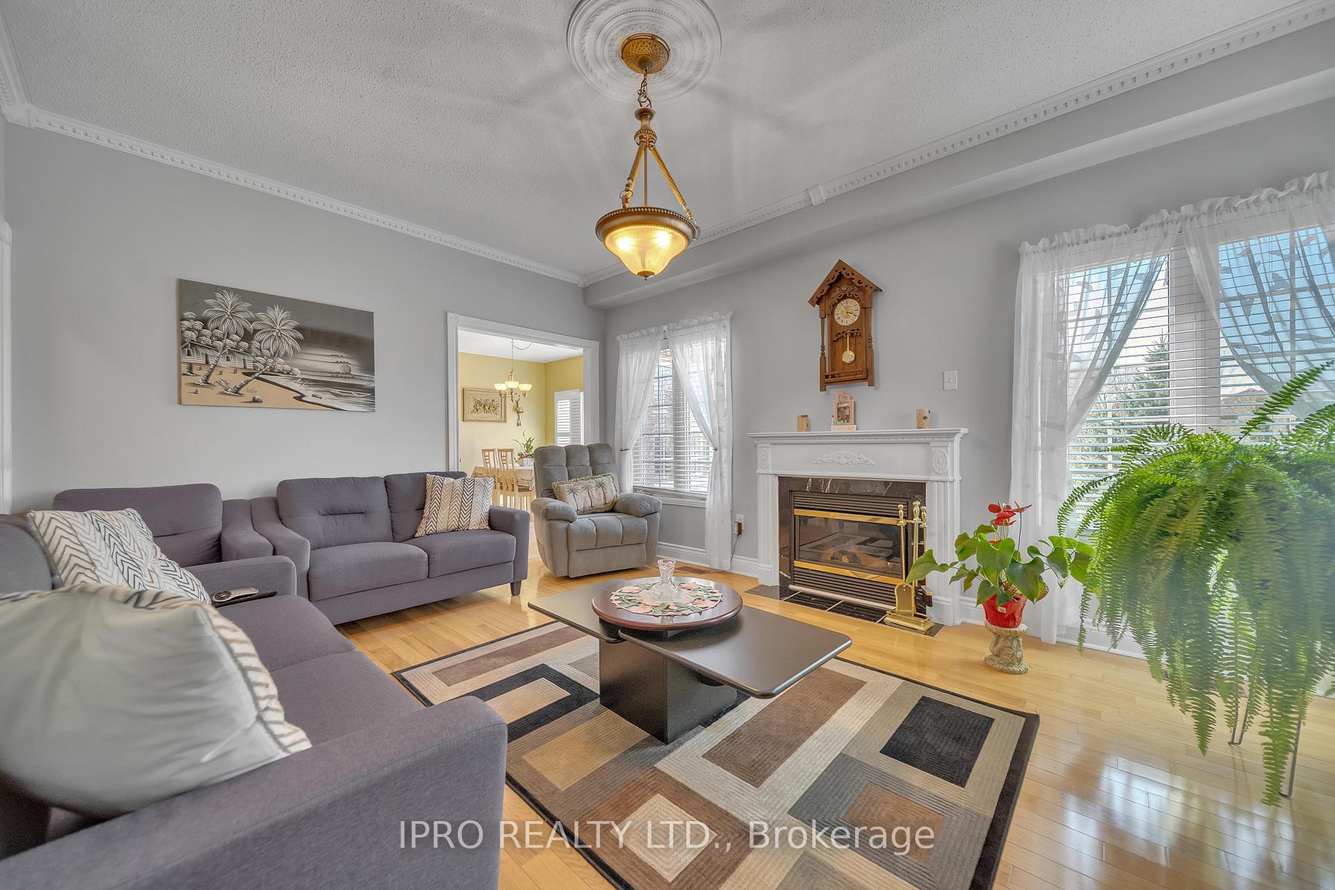 Photo 19 of Unit Main and 2nd Floor Only, 26 Beavervalley Drive, Brampton, Fletcher's Meadow — HOMEH