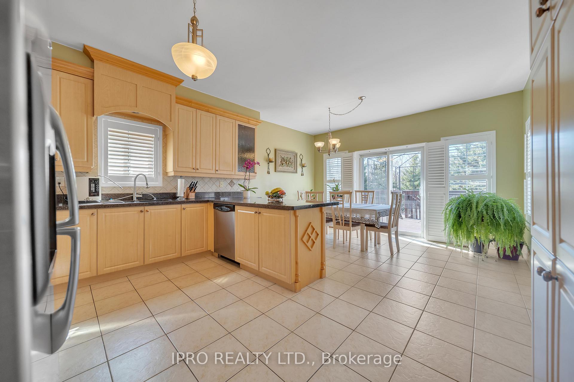 Photo 26 of Unit Main and 2nd Floor Only, 26 Beavervalley Drive, Brampton, Fletcher's Meadow — HOMEH
