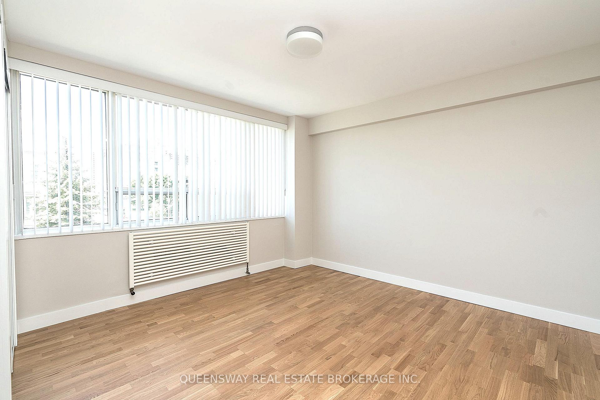 Photo 8 of Unit 302, 265 Russell Hill Road, Toronto, Casa Loma — HOMEH