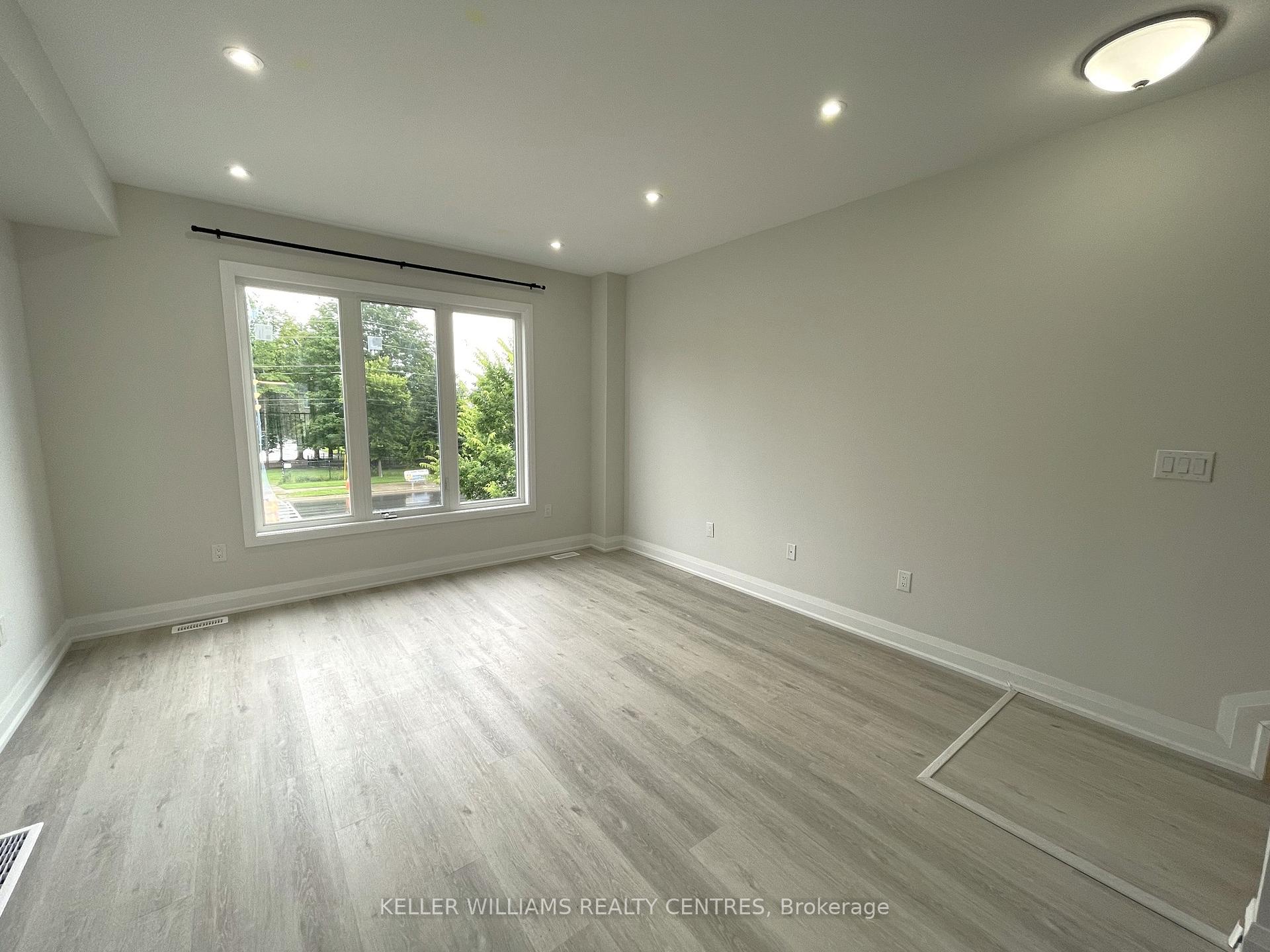 Photo 5 of 446 Veterans Drive, Barrie, Holly — HOMEH