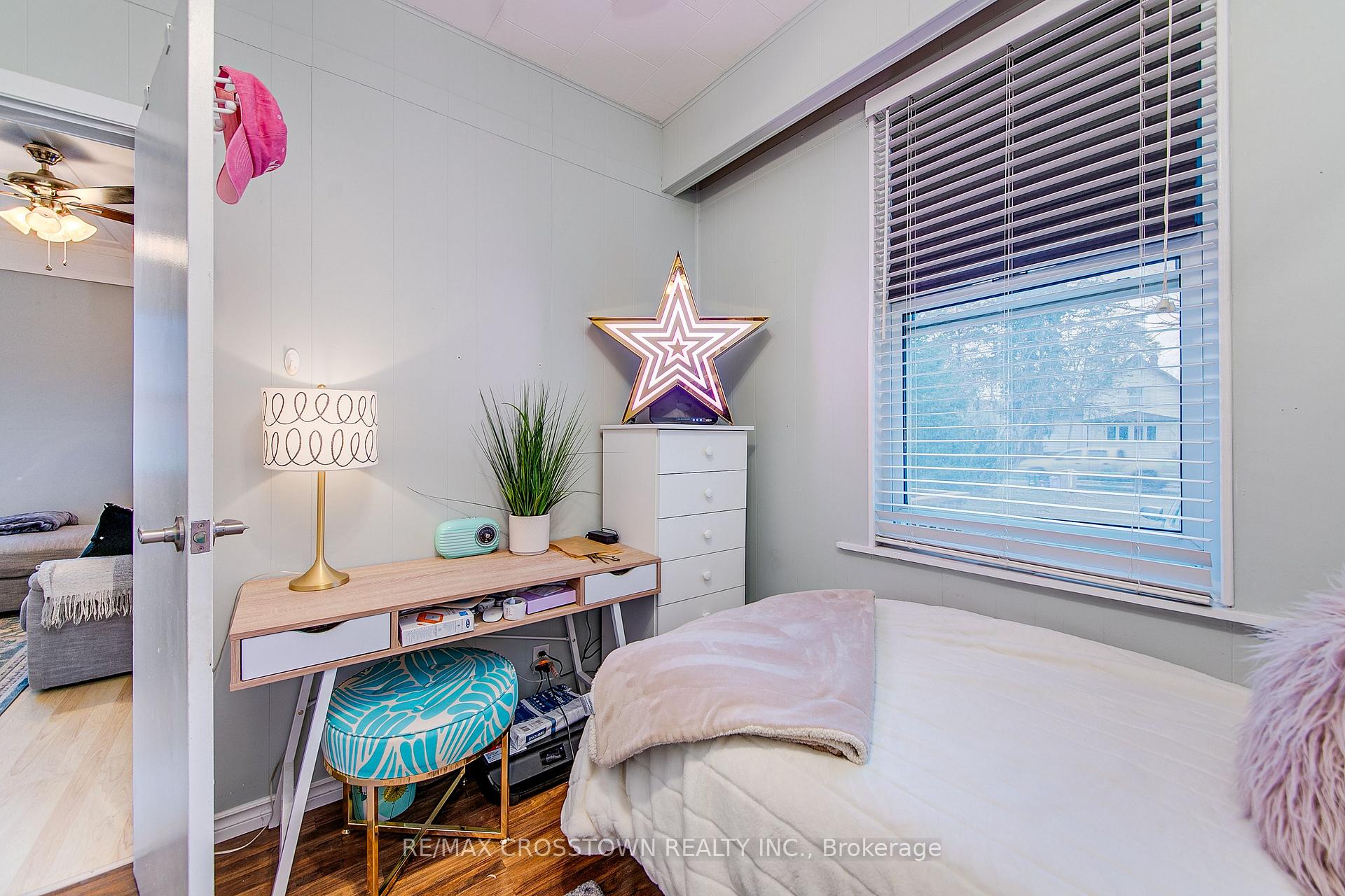 Photo 17 of Unit Upper, 105 Henry Street, Barrie, Queen's Park — HOMEH