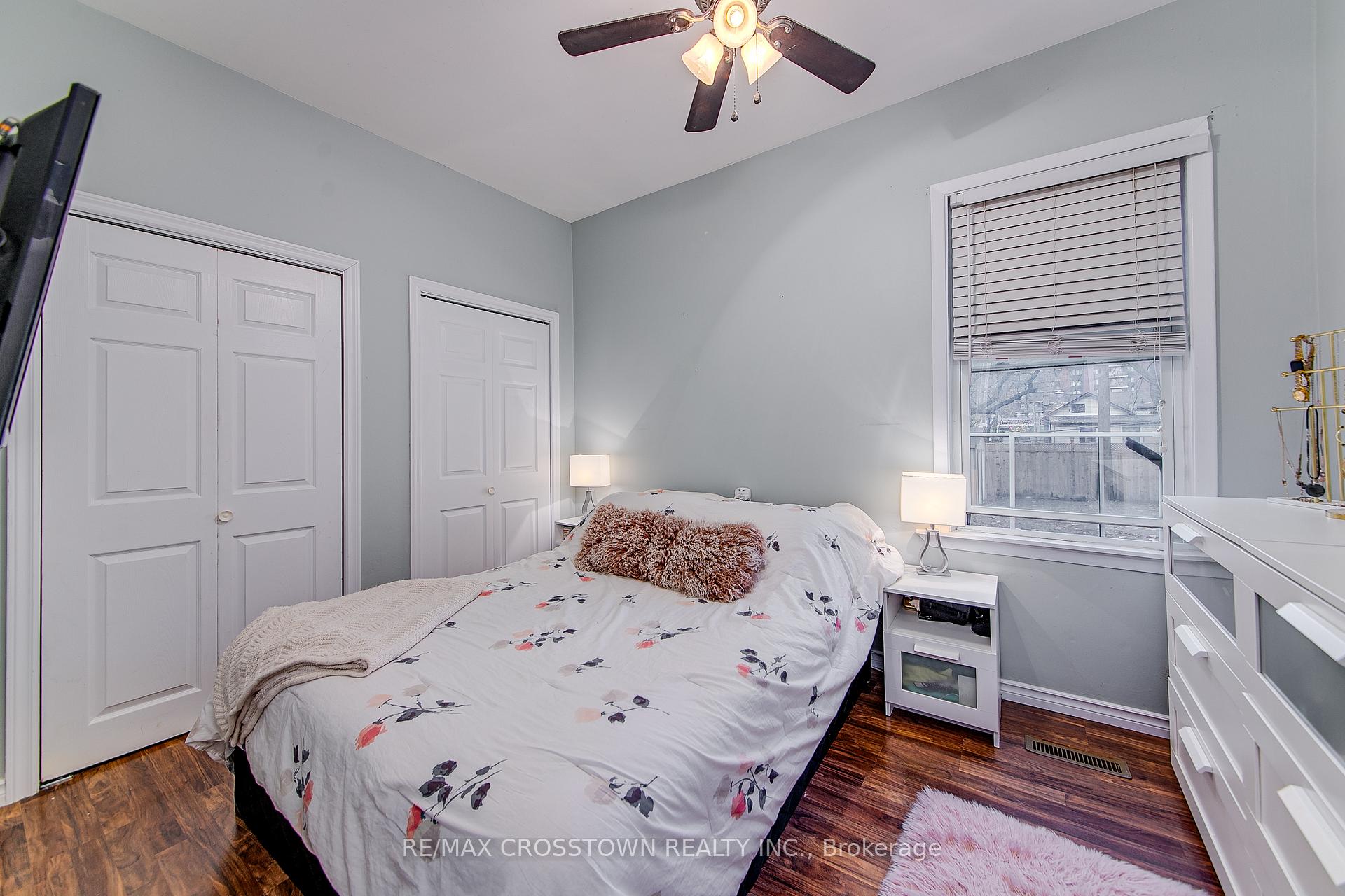 Photo 9 of Unit Upper, 105 Henry Street, Barrie, Queen's Park — HOMEH