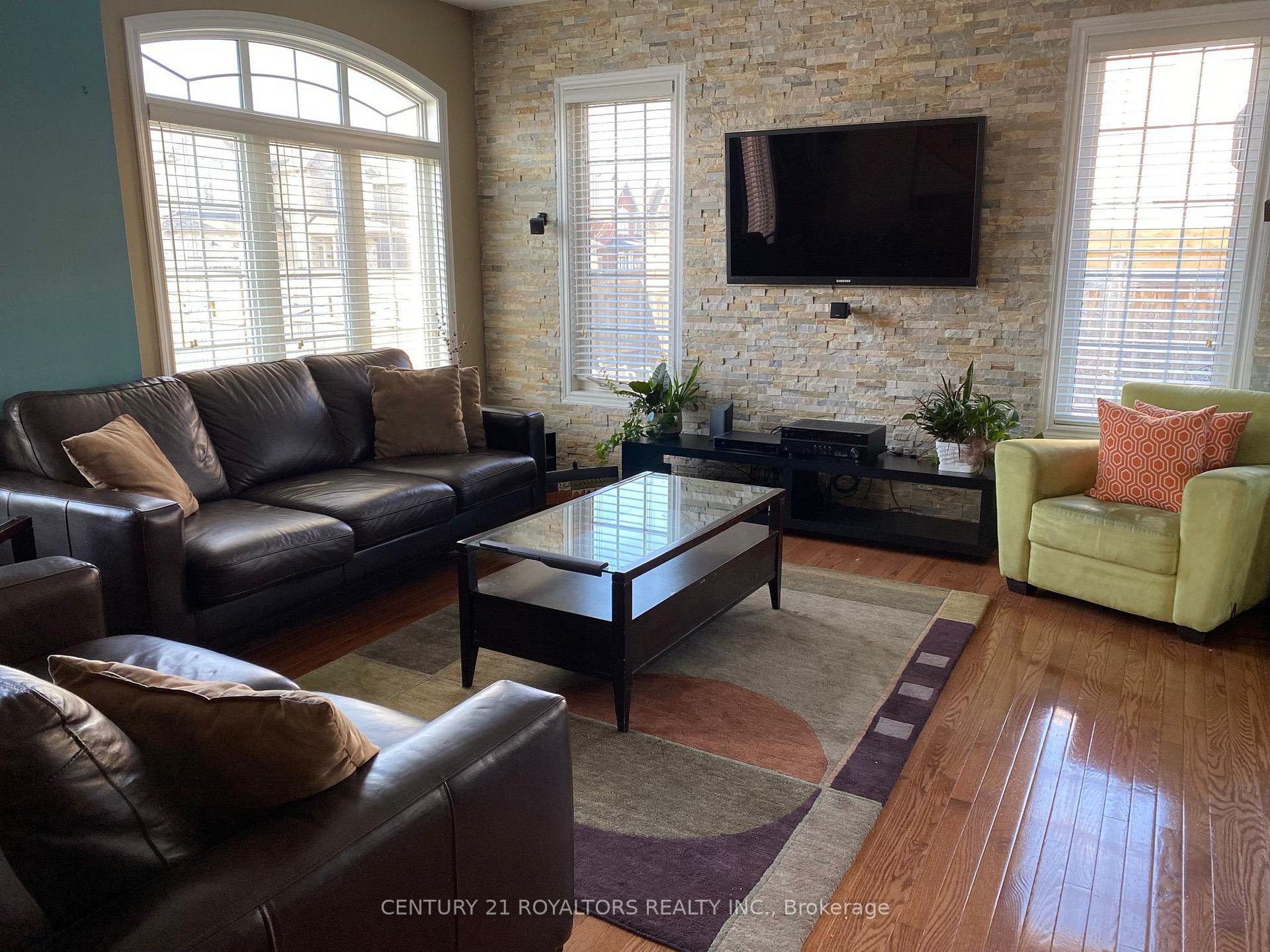 Photo 12 of 235 Thorndale (Upper) Road, Brampton, Bram East — HOMEH