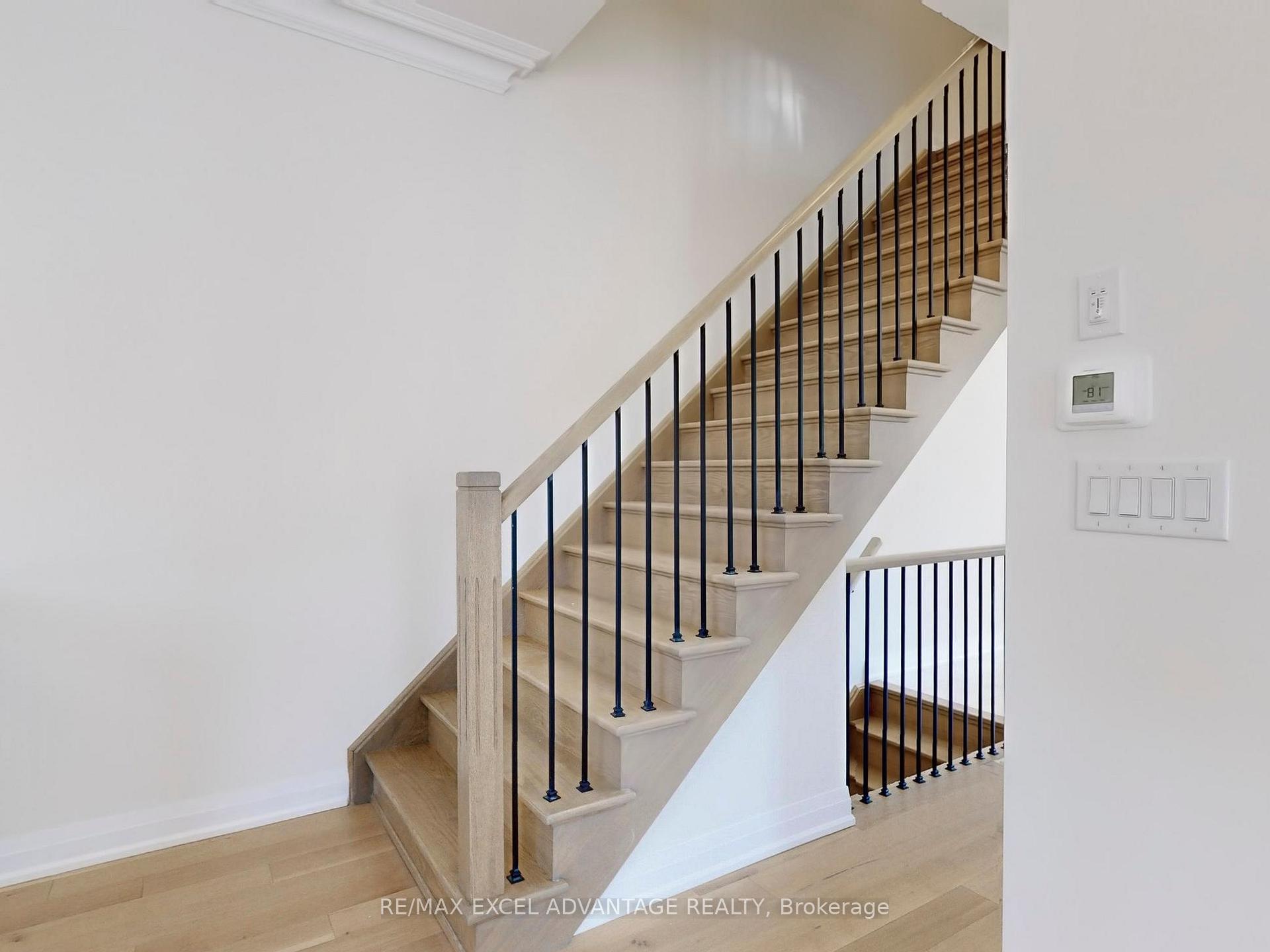 Photo 14 of 14 Abbeyhill Lane, Markham, Angus Glen — HOMEH