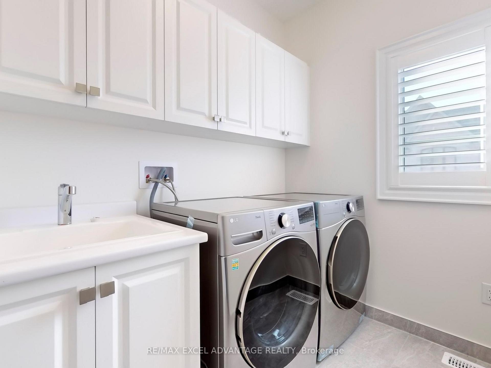 Photo 34 of 14 Abbeyhill Lane, Markham, Angus Glen — HOMEH