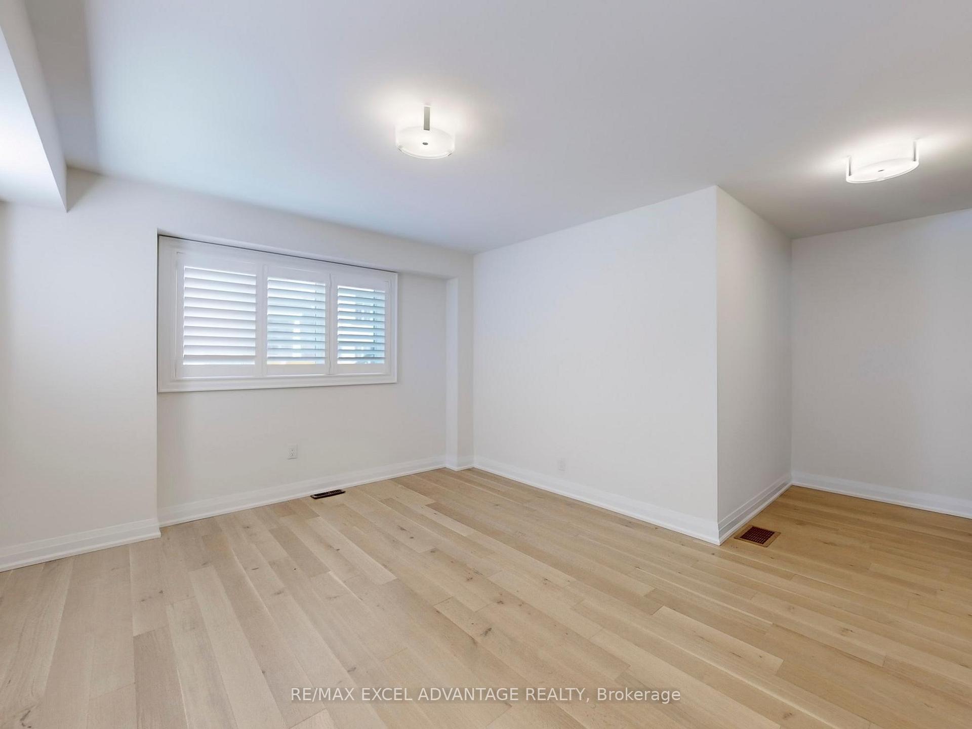 Photo 31 of 14 Abbeyhill Lane, Markham, Angus Glen — HOMEH