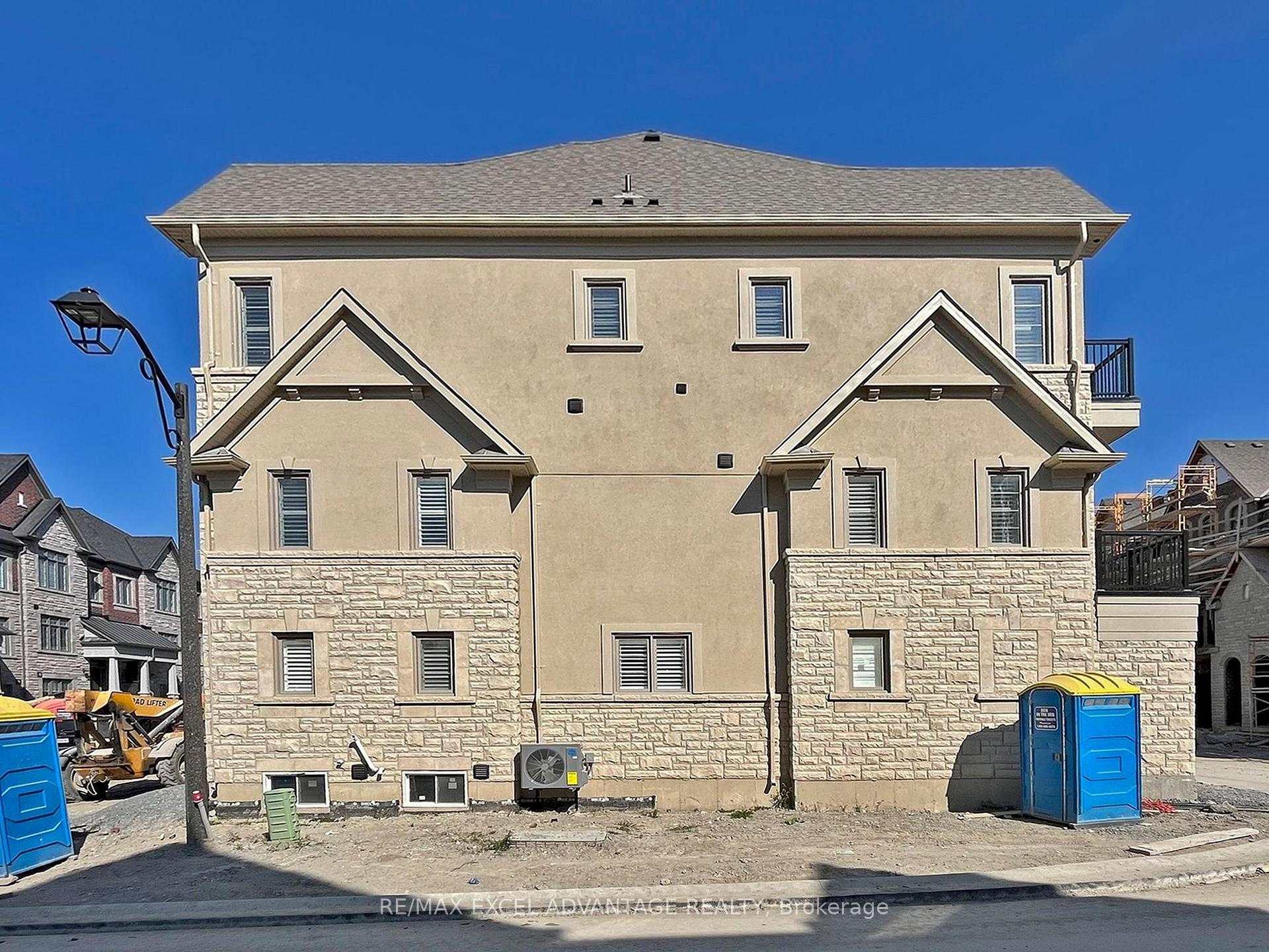 Photo 38 of 14 Abbeyhill Lane, Markham, Angus Glen — HOMEH