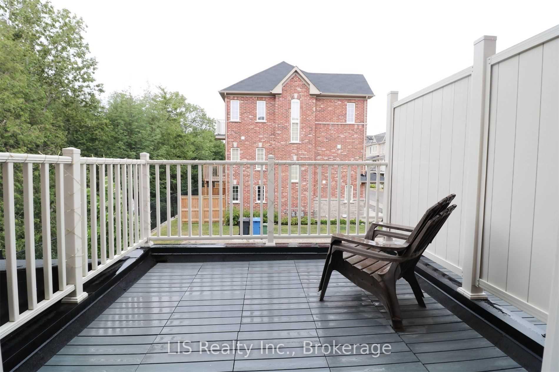 Photo 7 of Unit 70, 88 Decorso Drive, Guelph, Kortright East — HOMEH