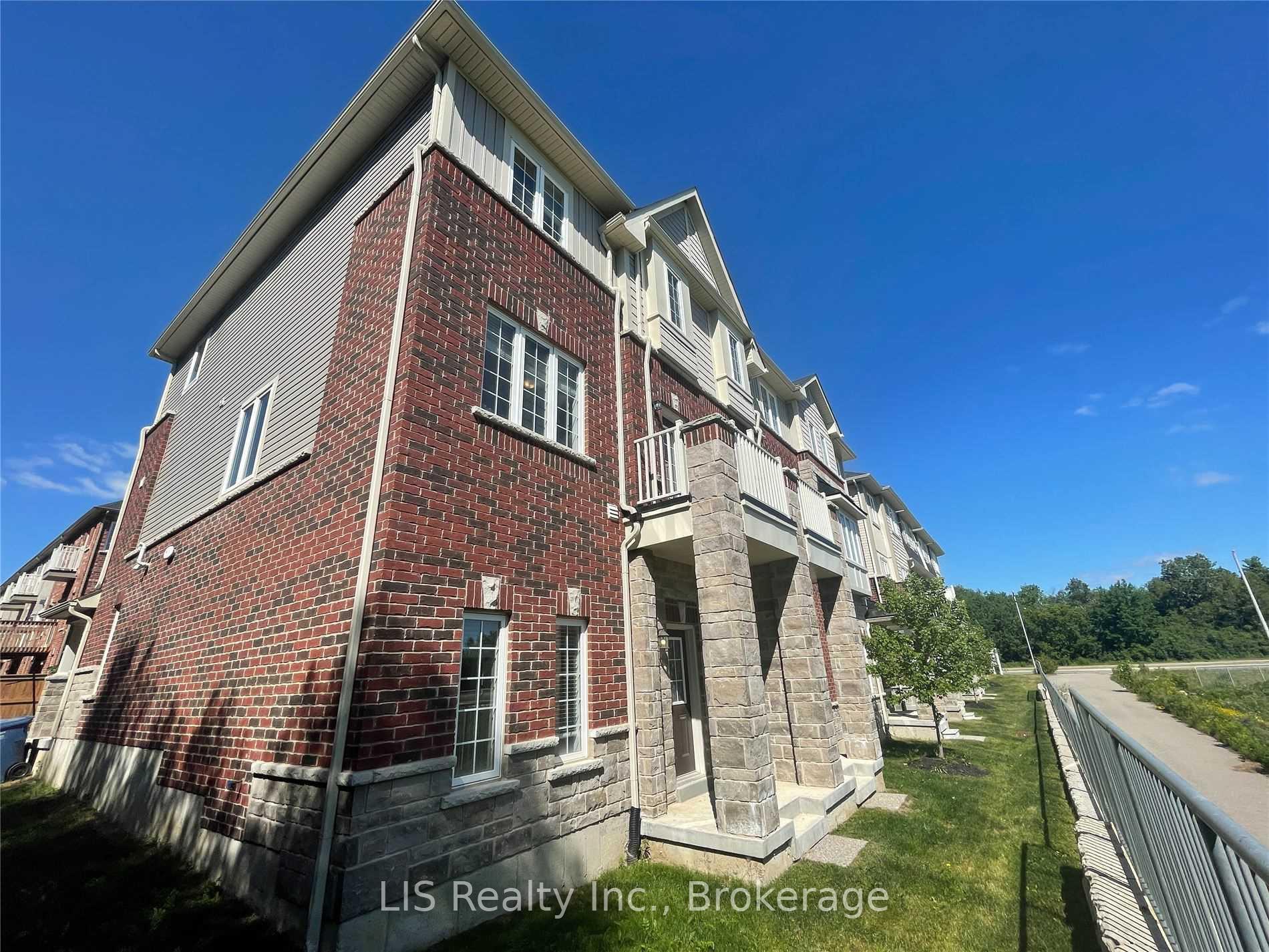 Photo 17 of Unit 70, 88 Decorso Drive, Guelph, Kortright East — HOMEH