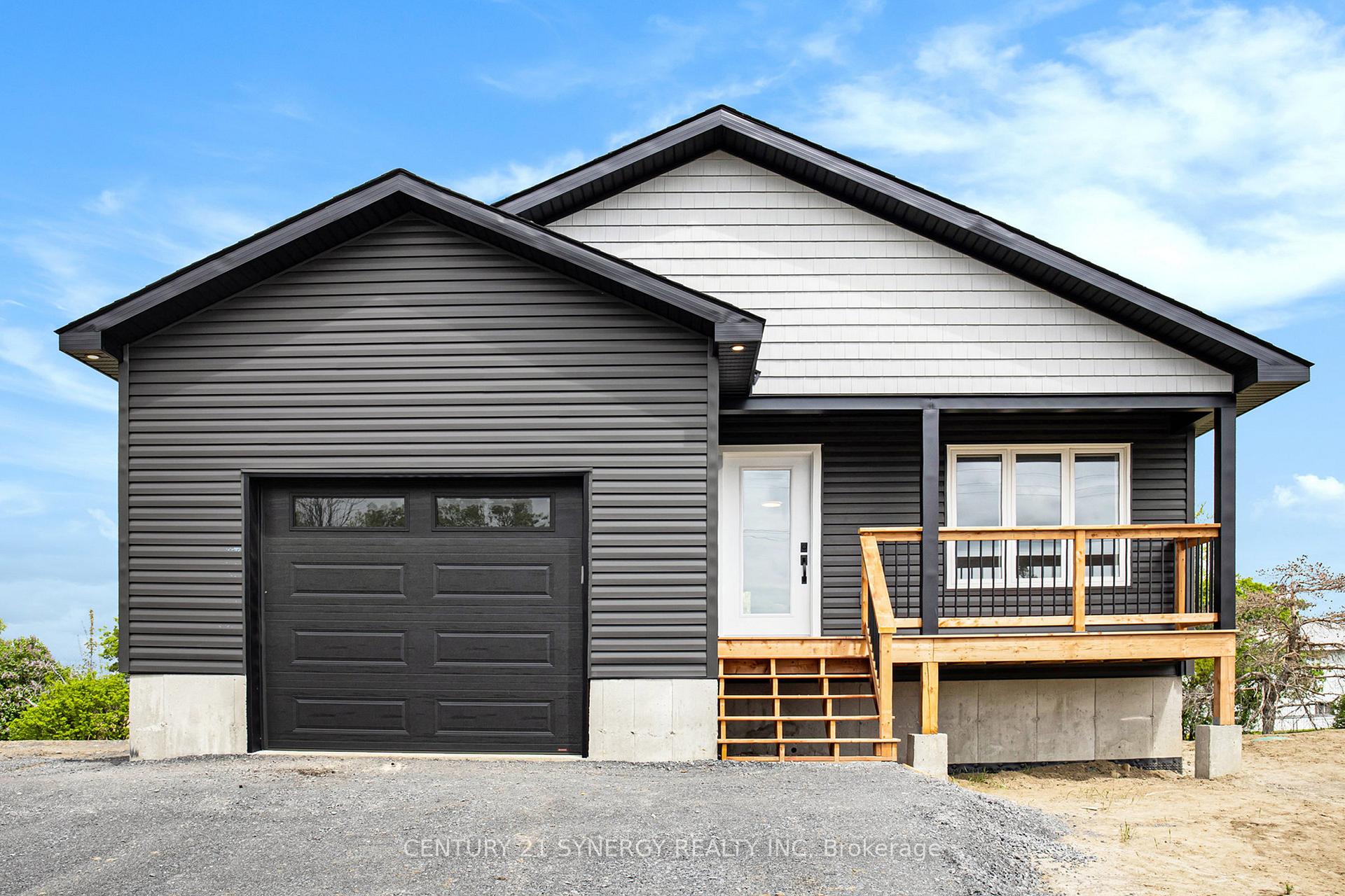 Photo 1 of Unit B, 2579 County Rd 7, North Dundas, Chesterville — HOMEH