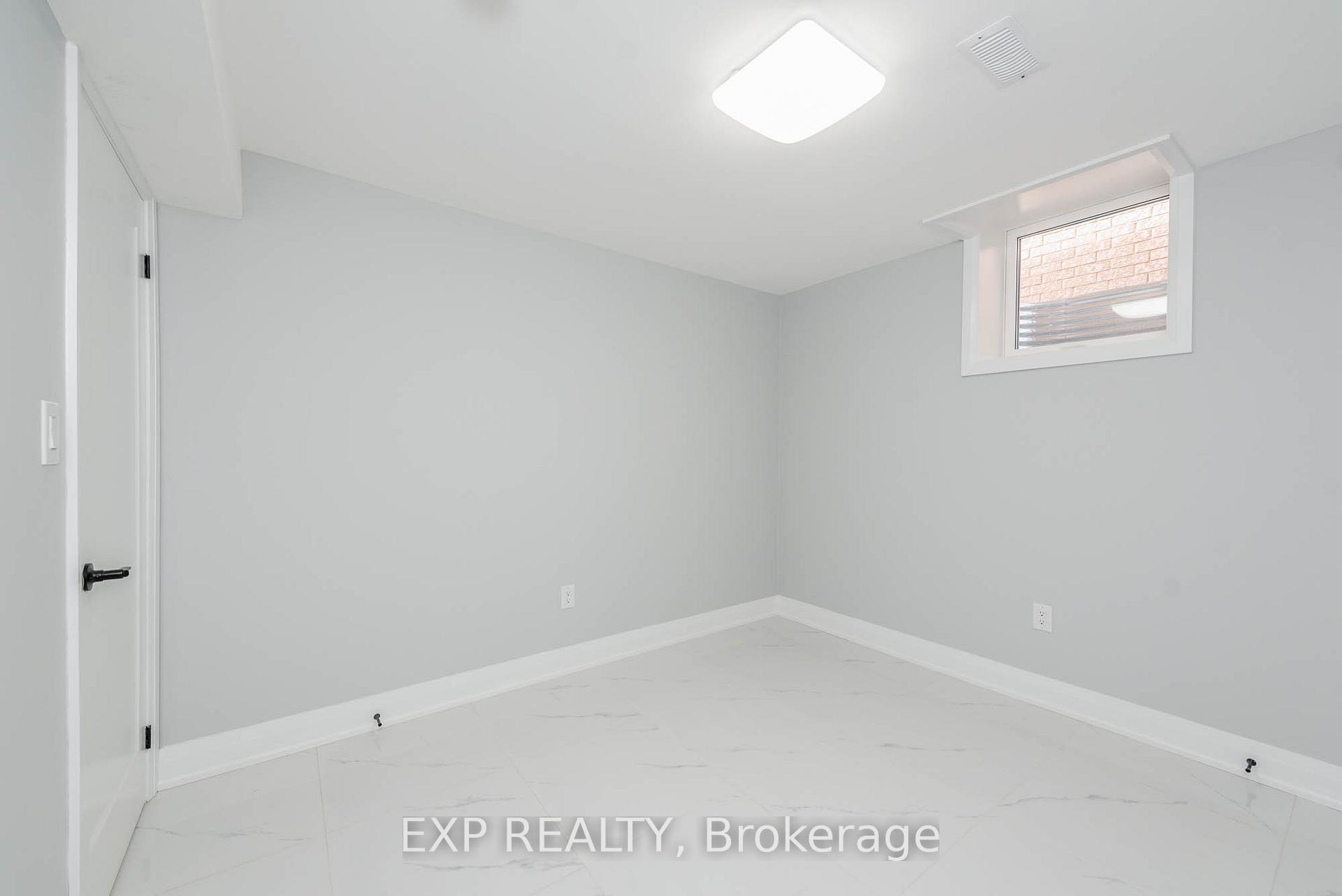 Photo 3 of Unit BSMT, 1575 Seguin Square, Pickering, Amberlea — HOMEH