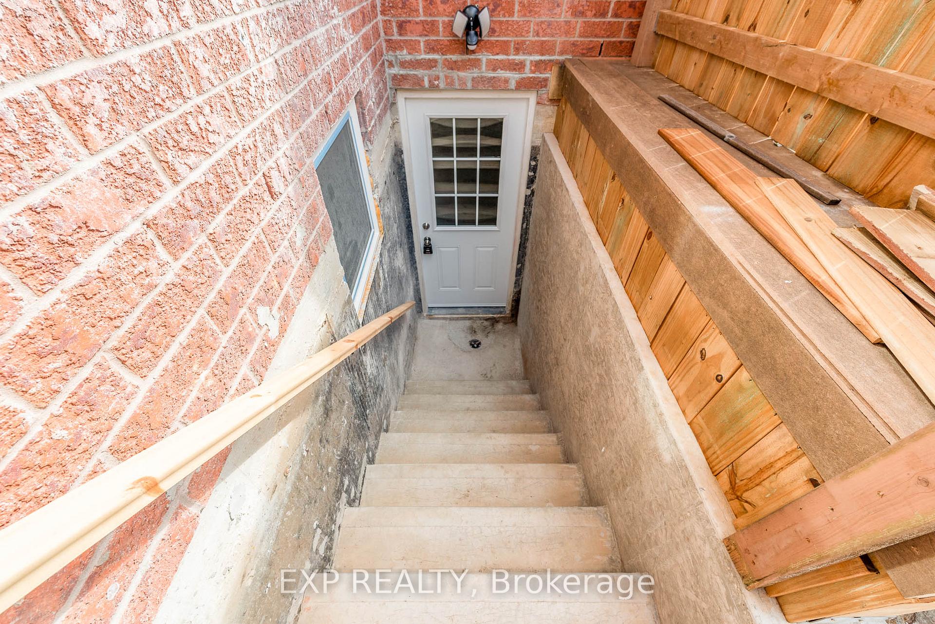 Photo 18 of Unit BSMT, 1575 Seguin Square, Pickering, Amberlea — HOMEH