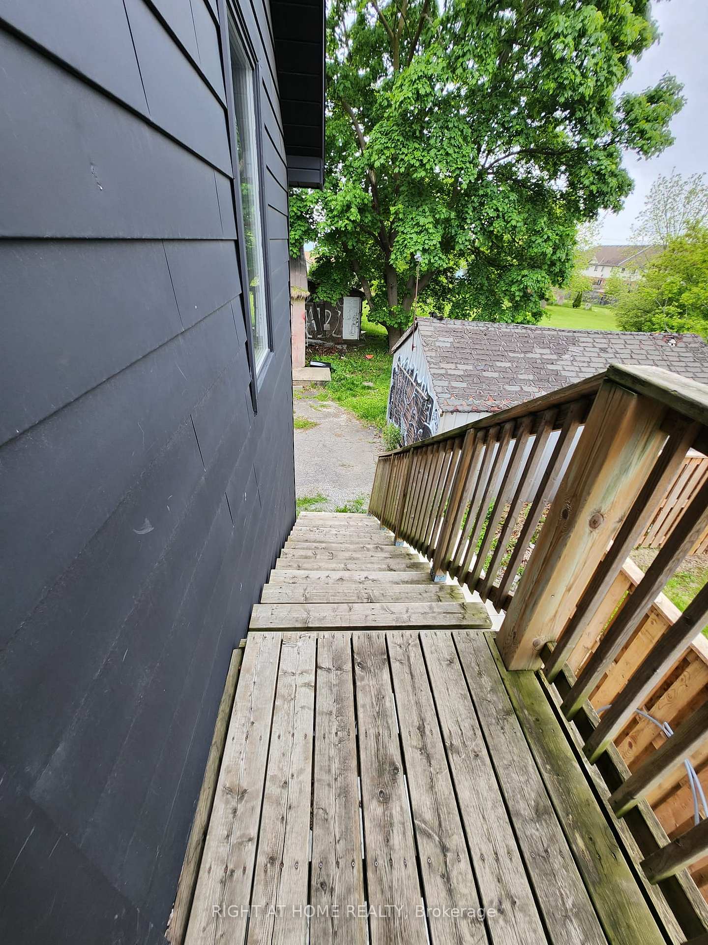 Photo 7 of Unit UPPER LEVEL, 3038 Rural Rd 56, Hamilton, Binbrook — HOMEH