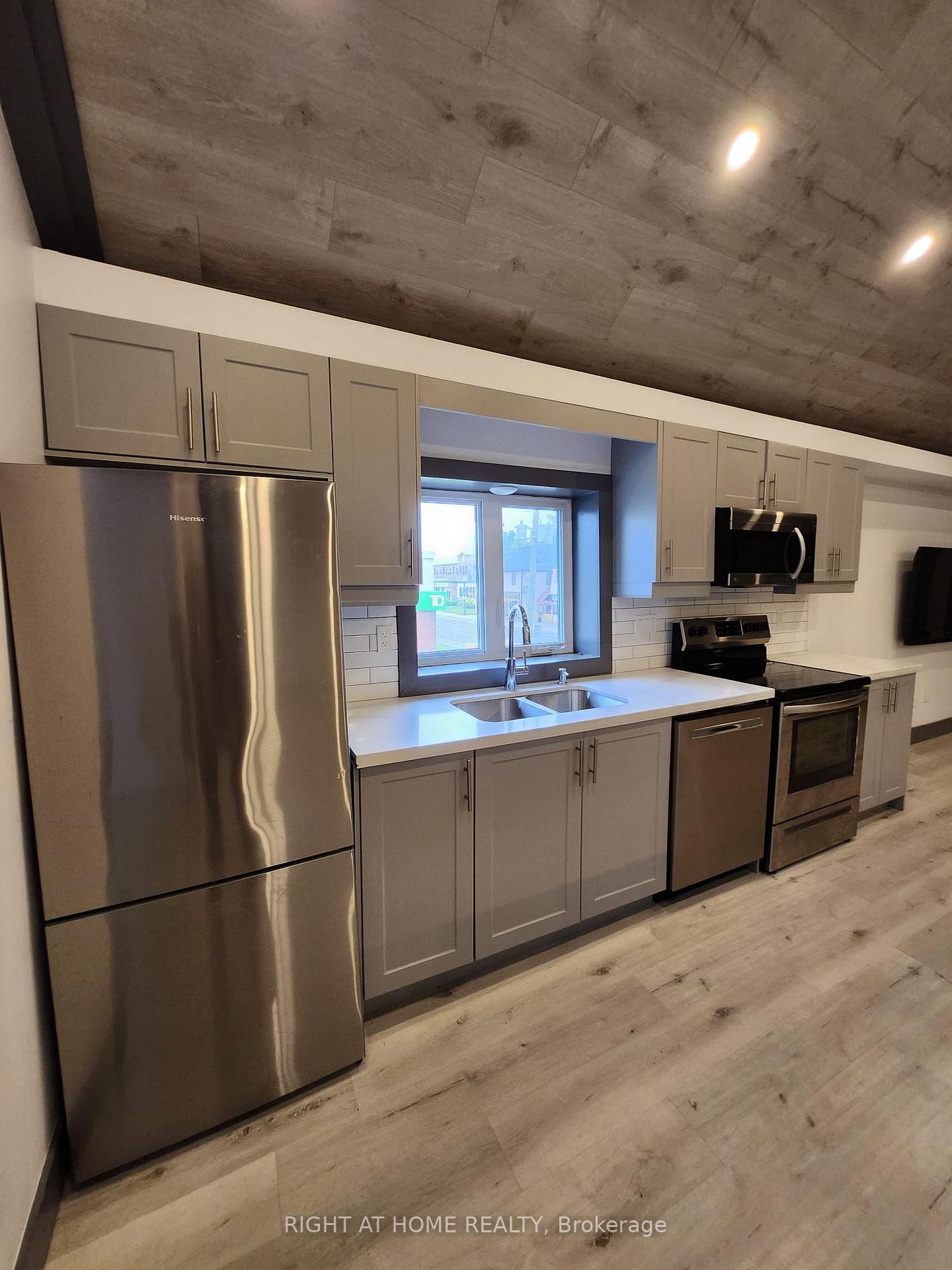 Photo 8 of Unit UPPER LEVEL, 3038 Rural Rd 56, Hamilton, Binbrook — HOMEH