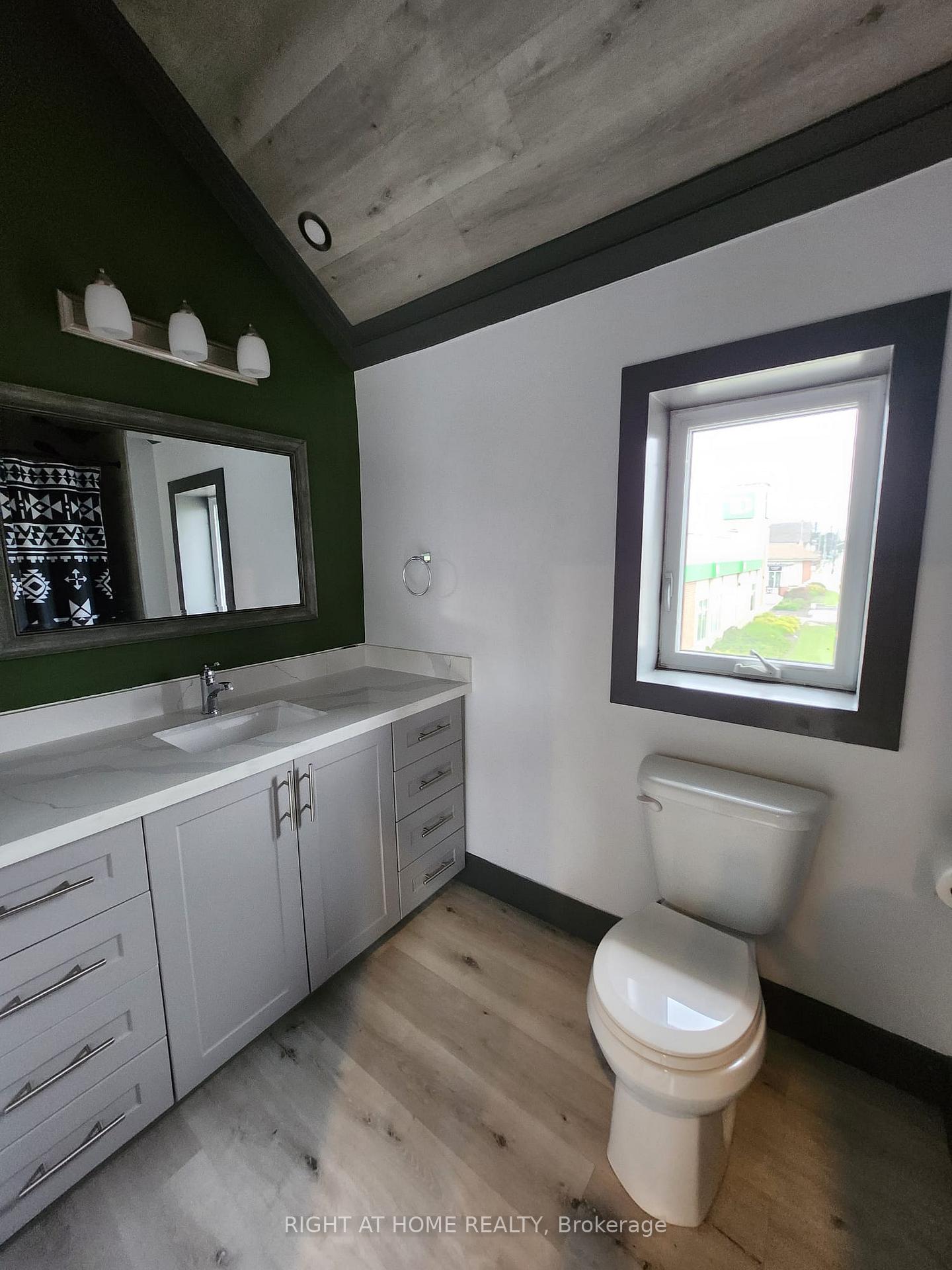 Photo 14 of Unit UPPER LEVEL, 3038 Rural Rd 56, Hamilton, Binbrook — HOMEH