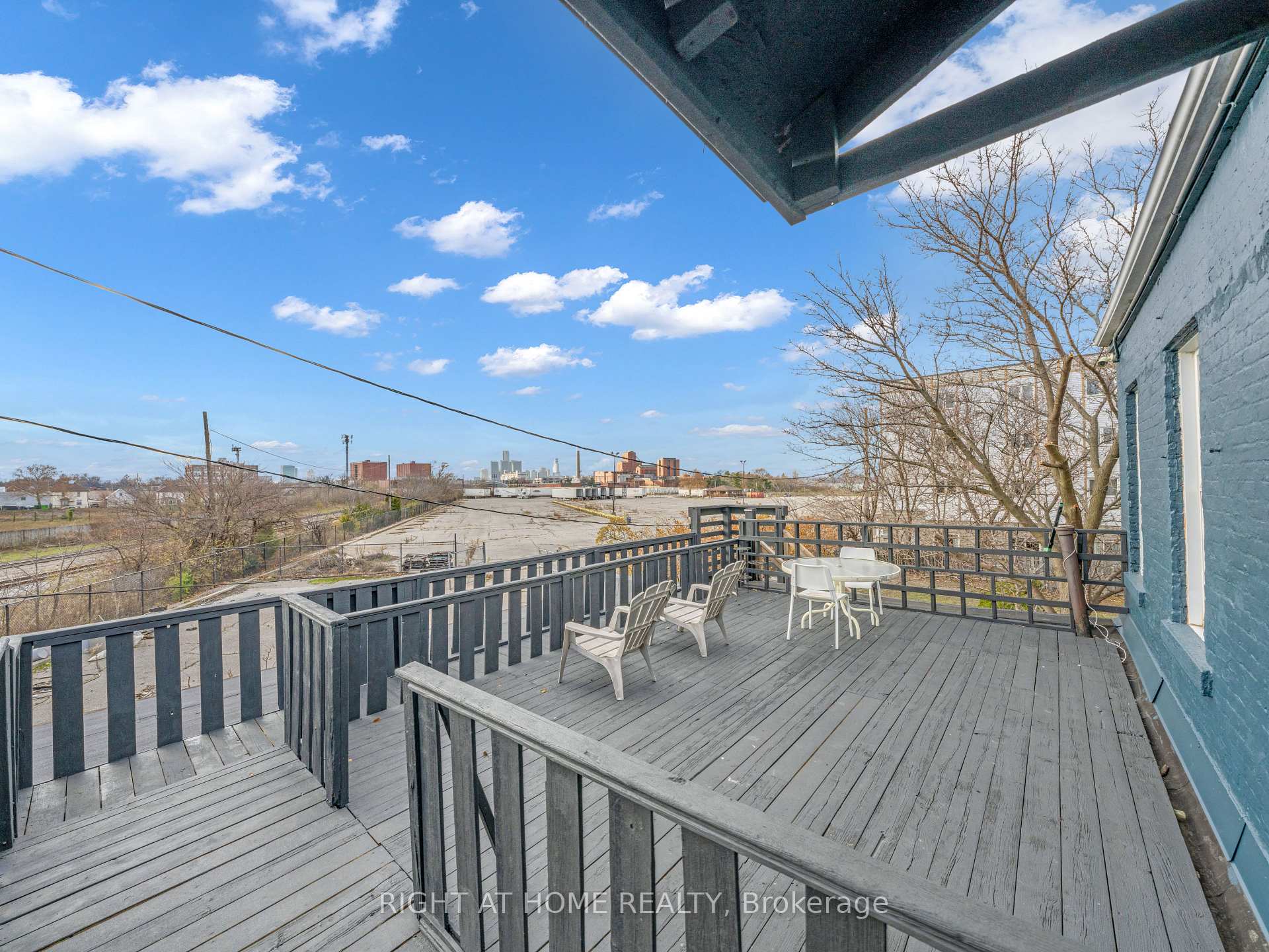 Photo 18 of Unit 13, 279 Drouillard Road, Windsor — HOMEH