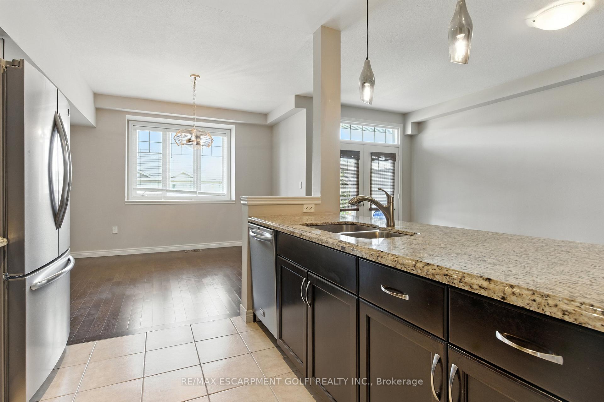 Photo 6 of Unit 81, 6 Chestnut Drive, Grimsby, Grimsby West — HOMEH