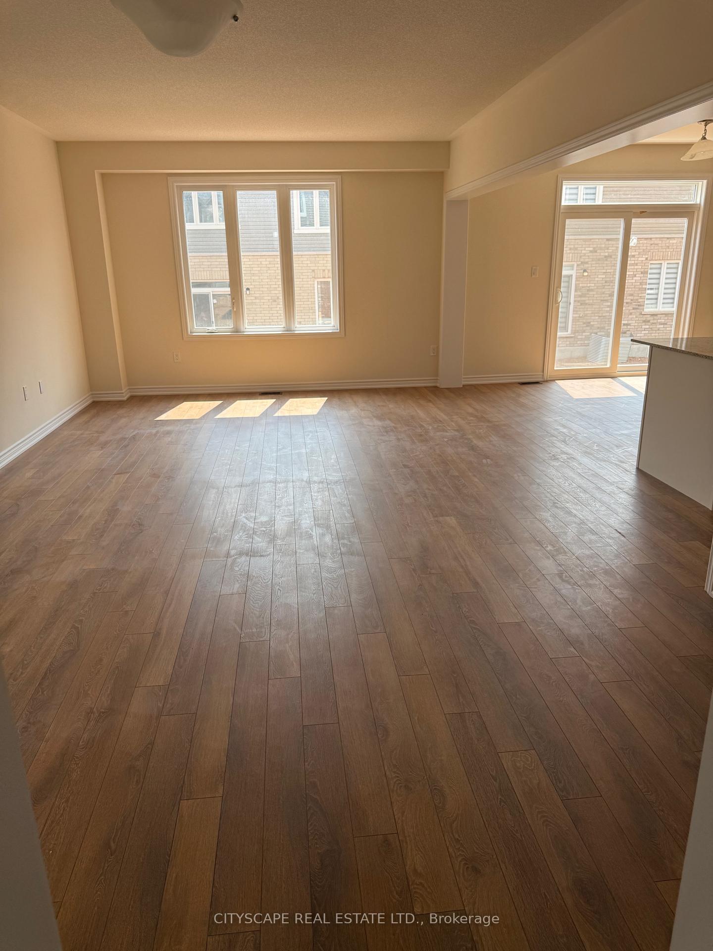 Photo 8 of 135 Sanders Road N, Erin — HOMEH
